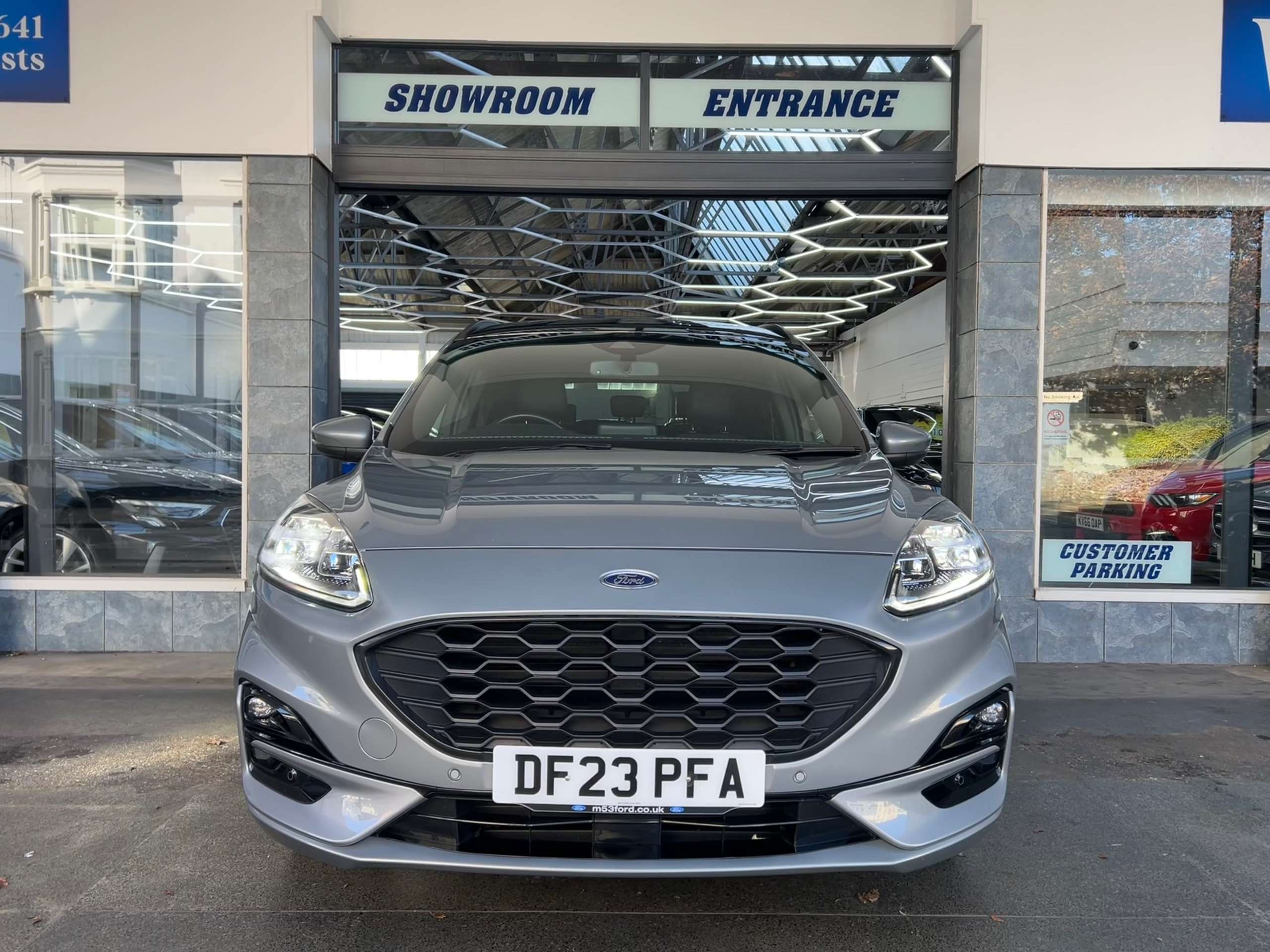 A 2023 FORD KUGA 2.5h Duratec ST-Line X Edition SUV Petrol Hybrid CVT Euro 6 (s/s) (190 ps) 5dr A 2023 FORD KUGA 2.5h Duratec ST-Line X Edition SUV Petrol Hybrid CVT Euro 6 (s/s) (190 ps) 5dr