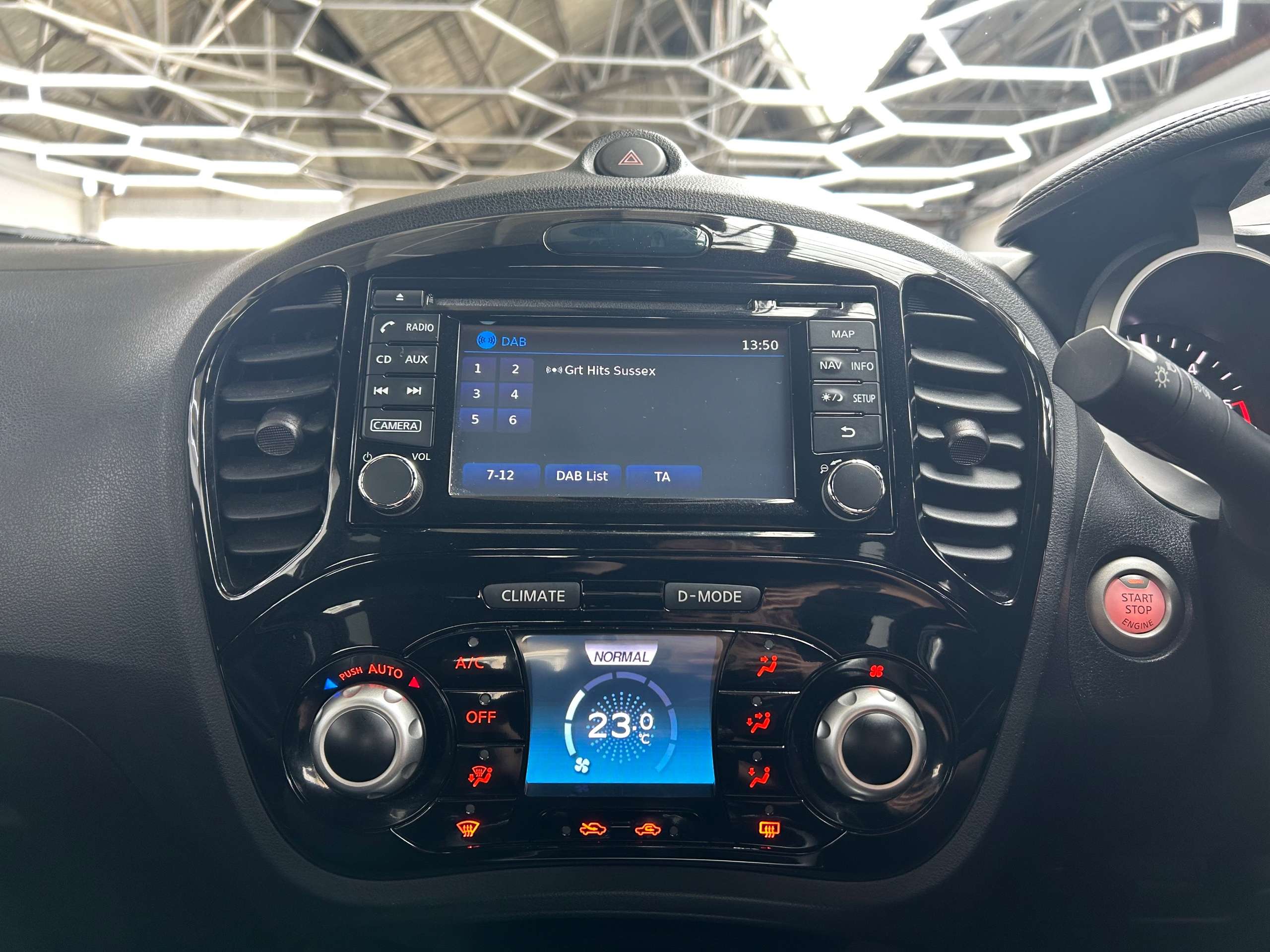 2017 NISSAN JUKE 2017 NISSAN JUKE