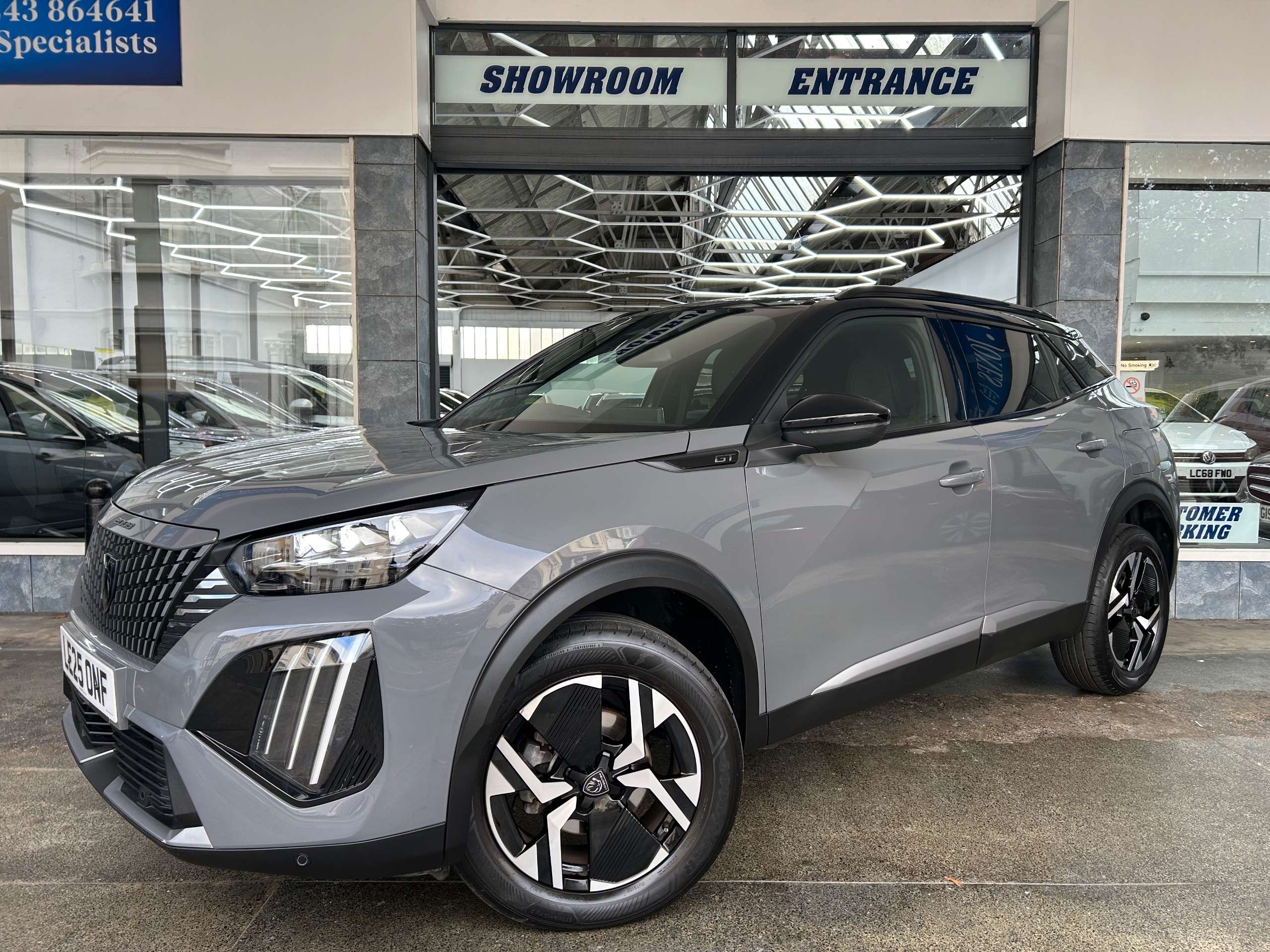 A 2025 PEUGEOT 2008 1.2 PureTech GT SUV Petrol EAT Euro 6 (s/s) (130 ps) 5dr A 2025 PEUGEOT 2008 1.2 PureTech GT SUV Petrol EAT Euro 6 (s/s) (130 ps) 5dr
