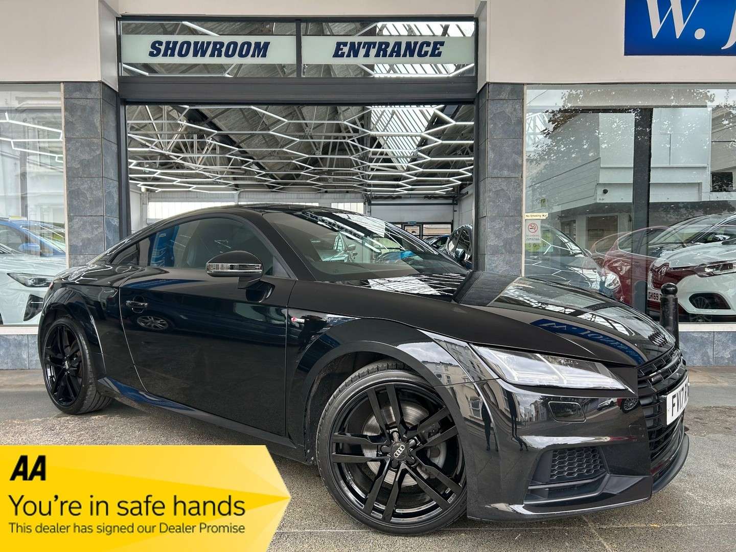 A 2017 AUDI TT 2.0 TFSI S line Coupe Petrol S Tronic quattro Euro 6 (s/s) (230 ps) 3dr A 2017 AUDI TT 2.0 TFSI S line Coupe Petrol S Tronic quattro Euro 6 (s/s) (230 ps) 3dr