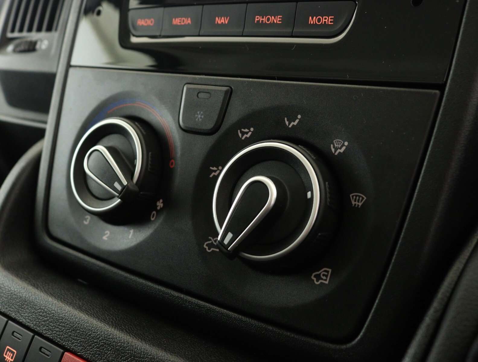 null CITROEN RELAY null CITROEN RELAY