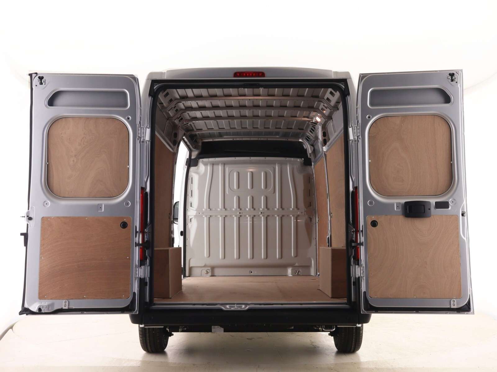 A null CITROEN RELAY 2.2 BlueHDi L3H2 Van 140ps Enterprise Pro A null CITROEN RELAY 2.2 BlueHDi L3H2 Van 140ps Enterprise Pro