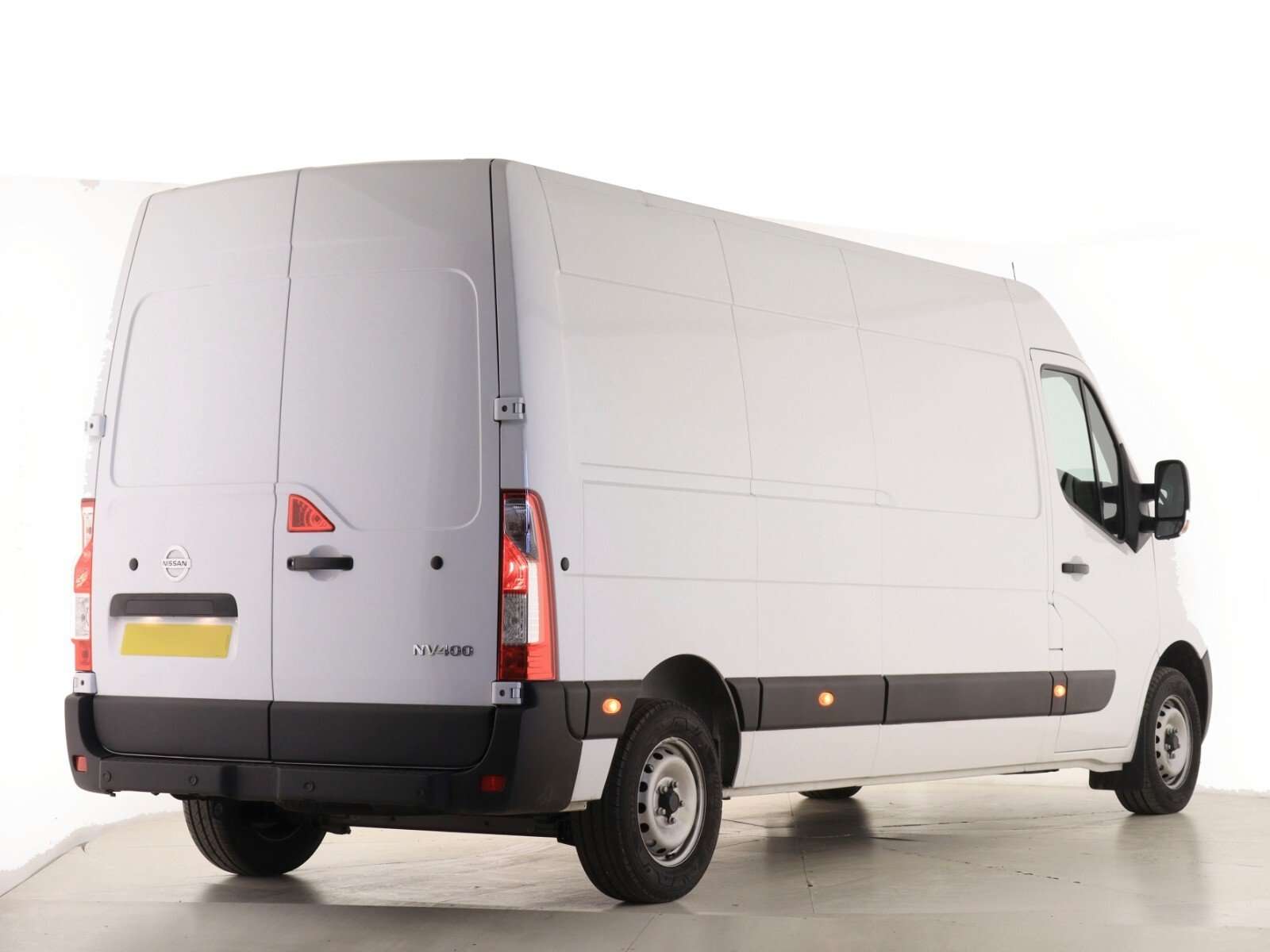 null NISSAN INTERSTAR null NISSAN INTERSTAR