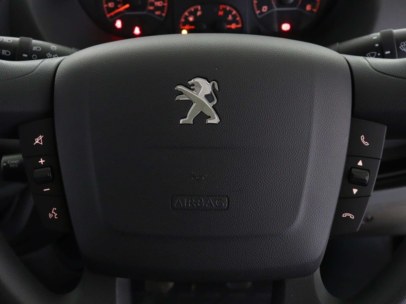 null PEUGEOT BOXER null PEUGEOT BOXER