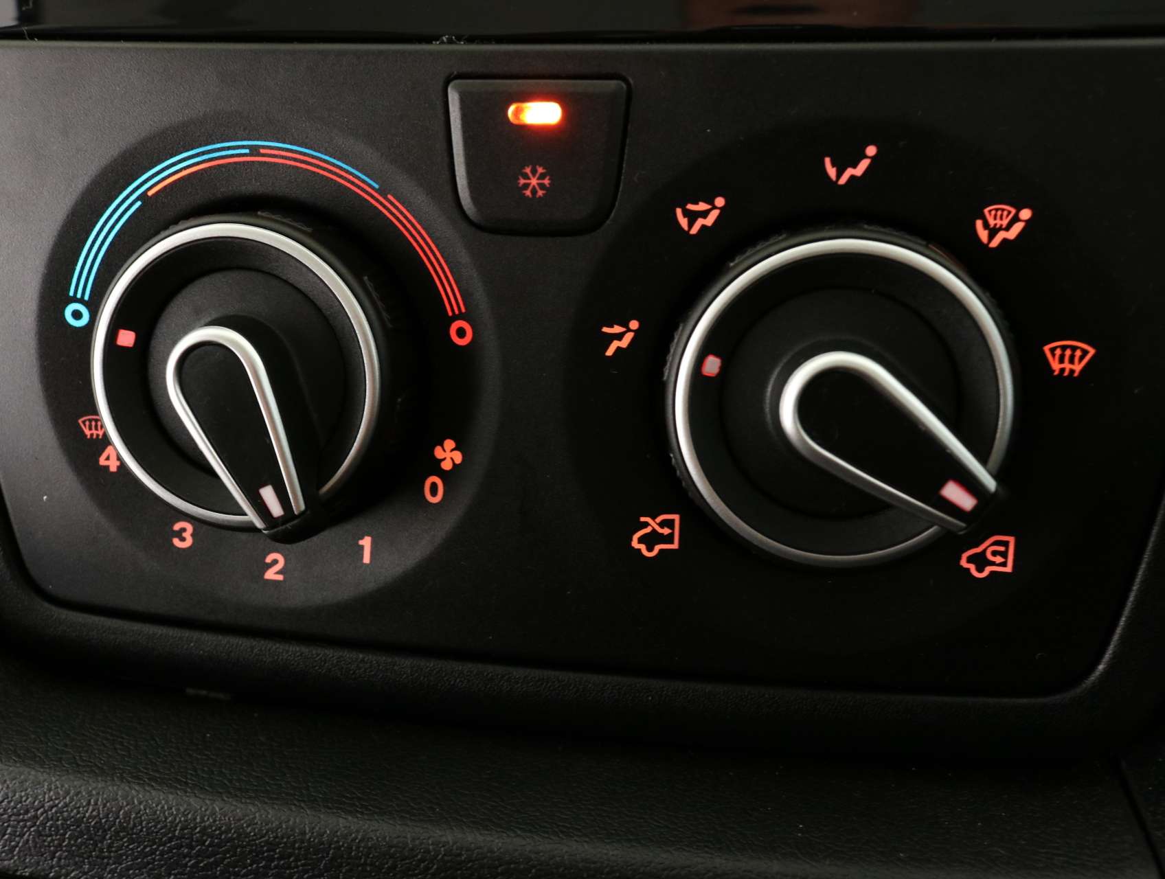 null PEUGEOT BOXER null PEUGEOT BOXER