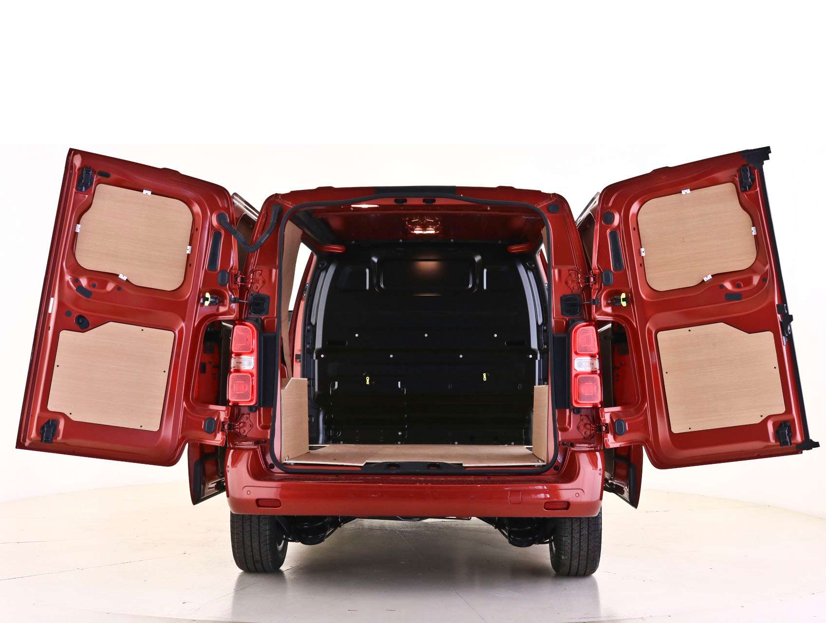 A null CITROEN DISPATCH M 1400 2.0 BlueHDi 180 Van Driver EAT8 A null CITROEN DISPATCH M 1400 2.0 BlueHDi 180 Van Driver EAT8