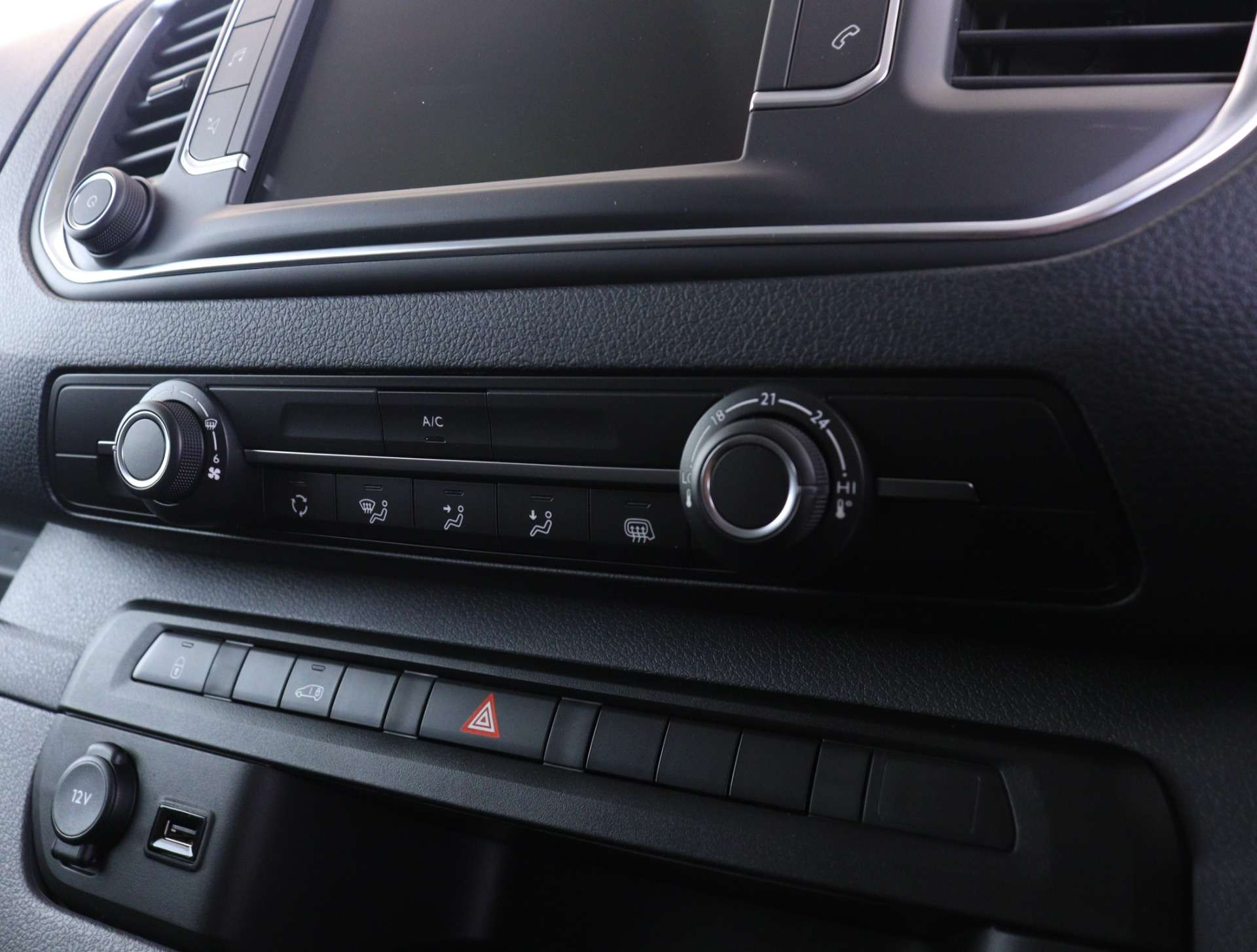 null CITROEN DISPATCH null CITROEN DISPATCH