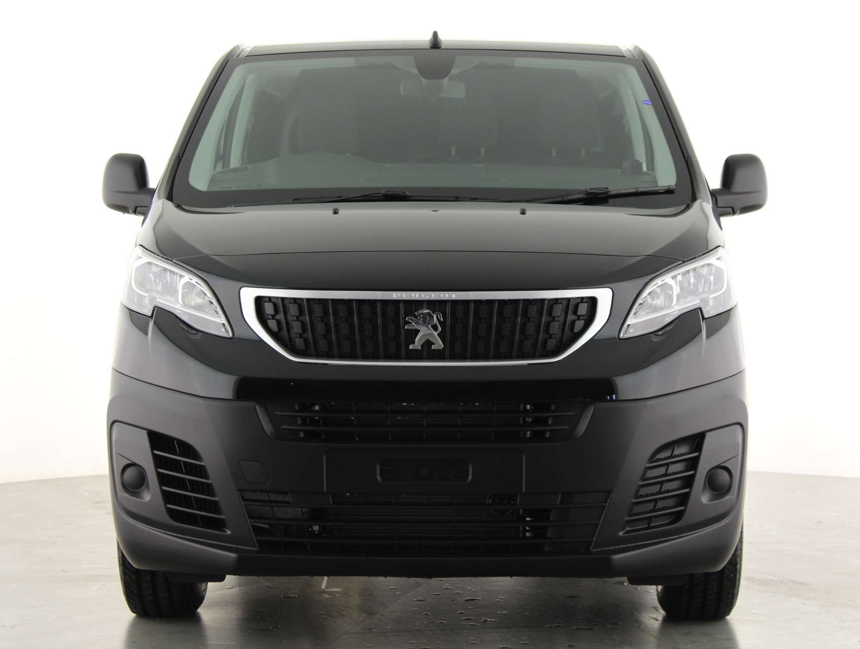 A null PEUGEOT EXPERT Long 1400 2.0 BlueHDi 120 Professional Premium Crew Van A null PEUGEOT EXPERT Long 1400 2.0 BlueHDi 120 Professional Premium Crew Van