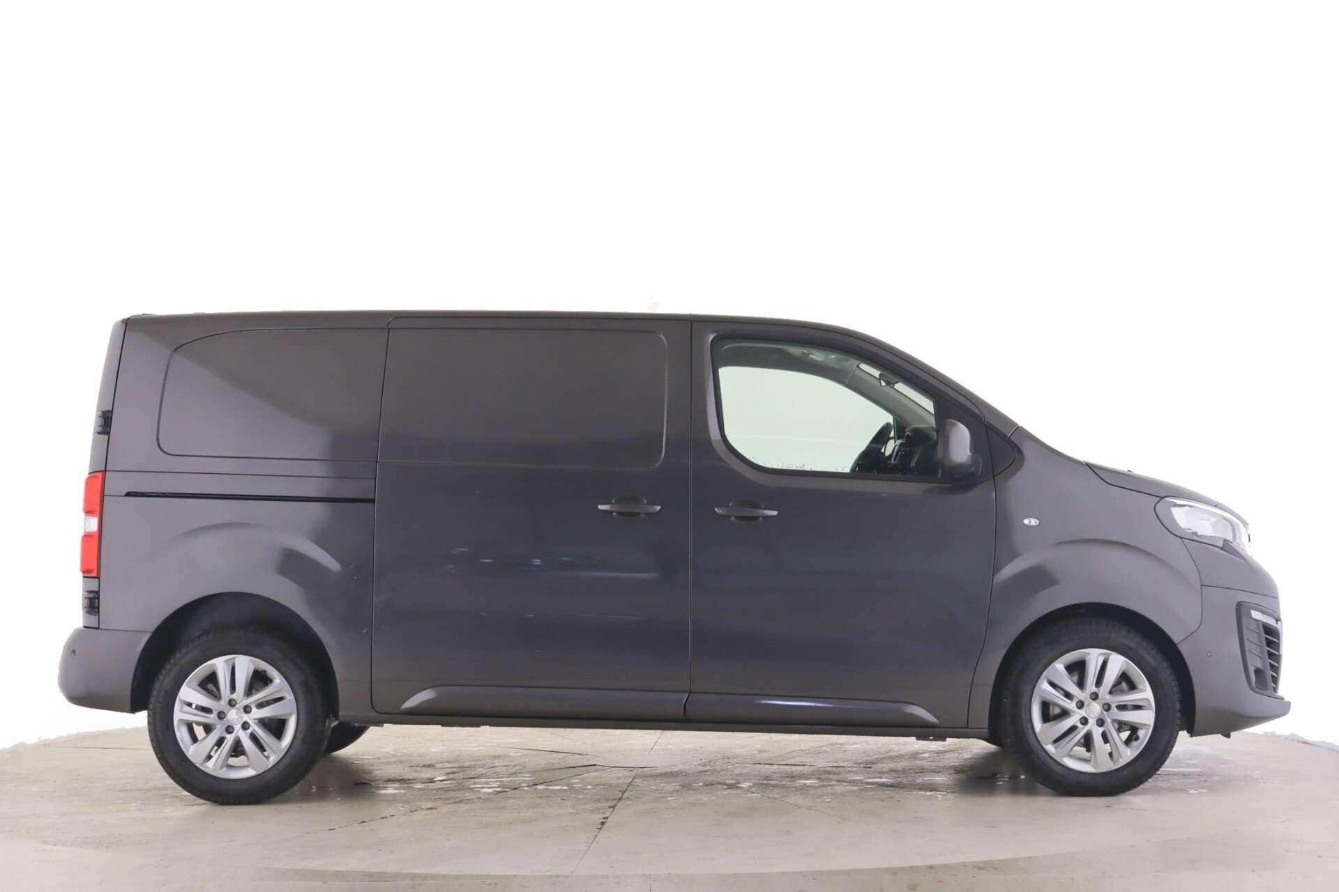 A null PEUGEOT EXPERT Standard 1200 2.0 BlueHDi 180 Asphalt Premium Van EAT8 A null PEUGEOT EXPERT Standard 1200 2.0 BlueHDi 180 Asphalt Premium Van EAT8