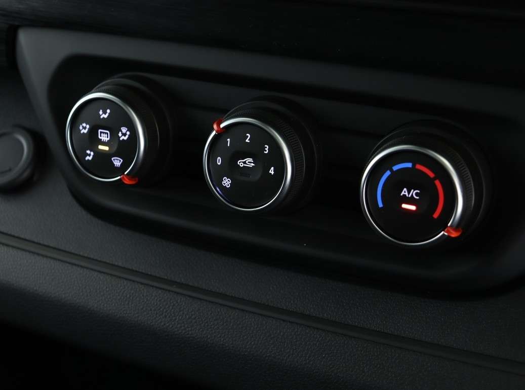 null RENAULT TRAFIC null RENAULT TRAFIC