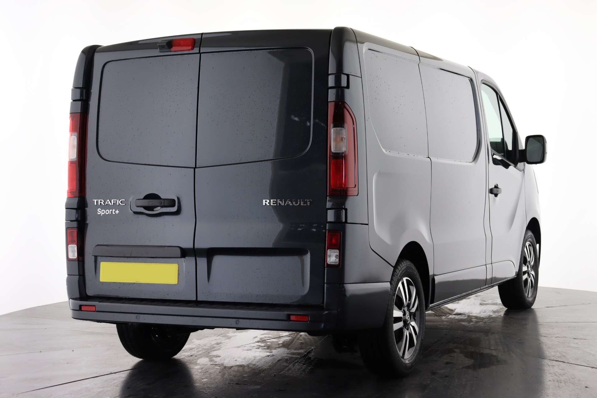 A null RENAULT TRAFIC SL28 Blue dCi 150 Sport+ Van A null RENAULT TRAFIC SL28 Blue dCi 150 Sport+ Van