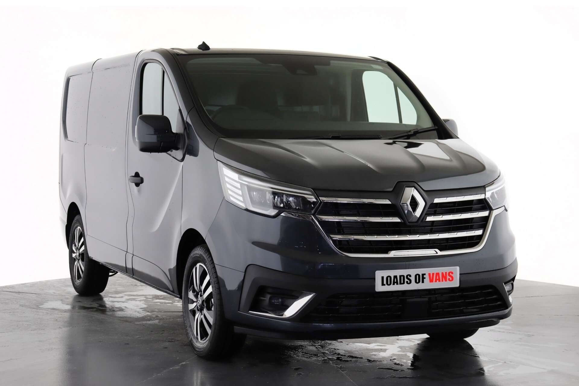 A null RENAULT TRAFIC SL28 Blue dCi 150 Sport+ Van A null RENAULT TRAFIC SL28 Blue dCi 150 Sport+ Van