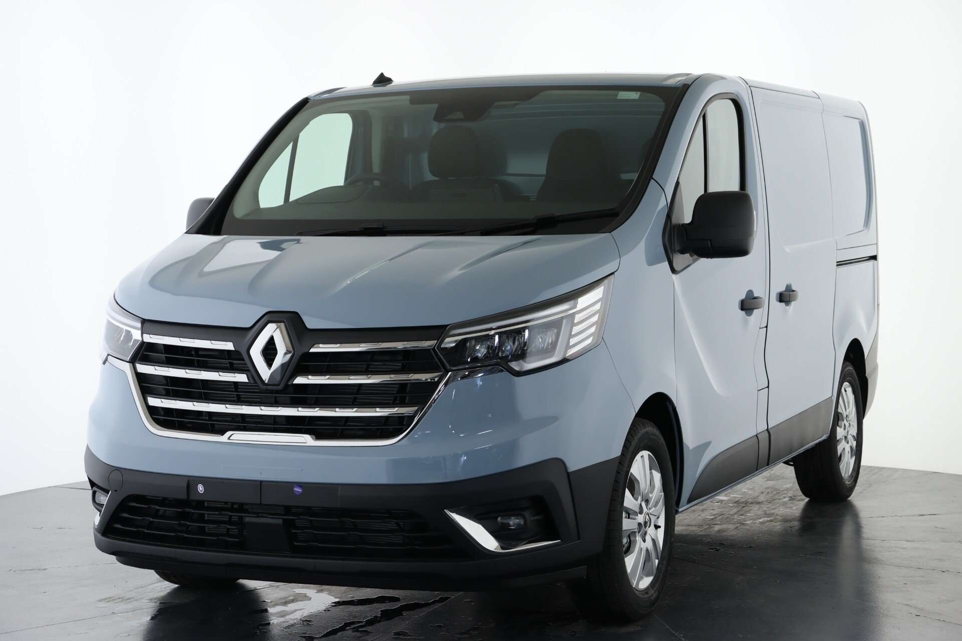 null RENAULT TRAFIC null RENAULT TRAFIC