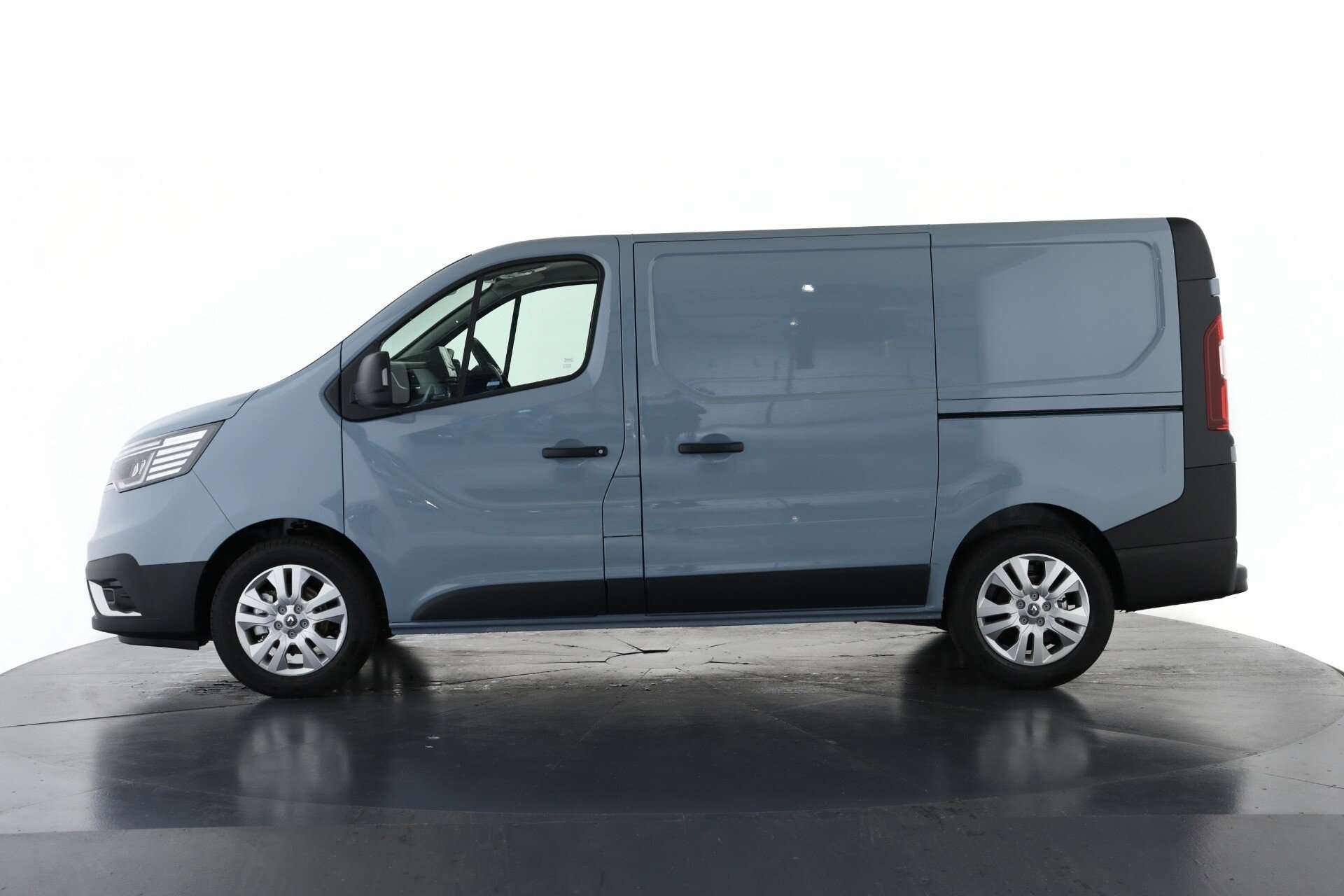 null RENAULT TRAFIC null RENAULT TRAFIC