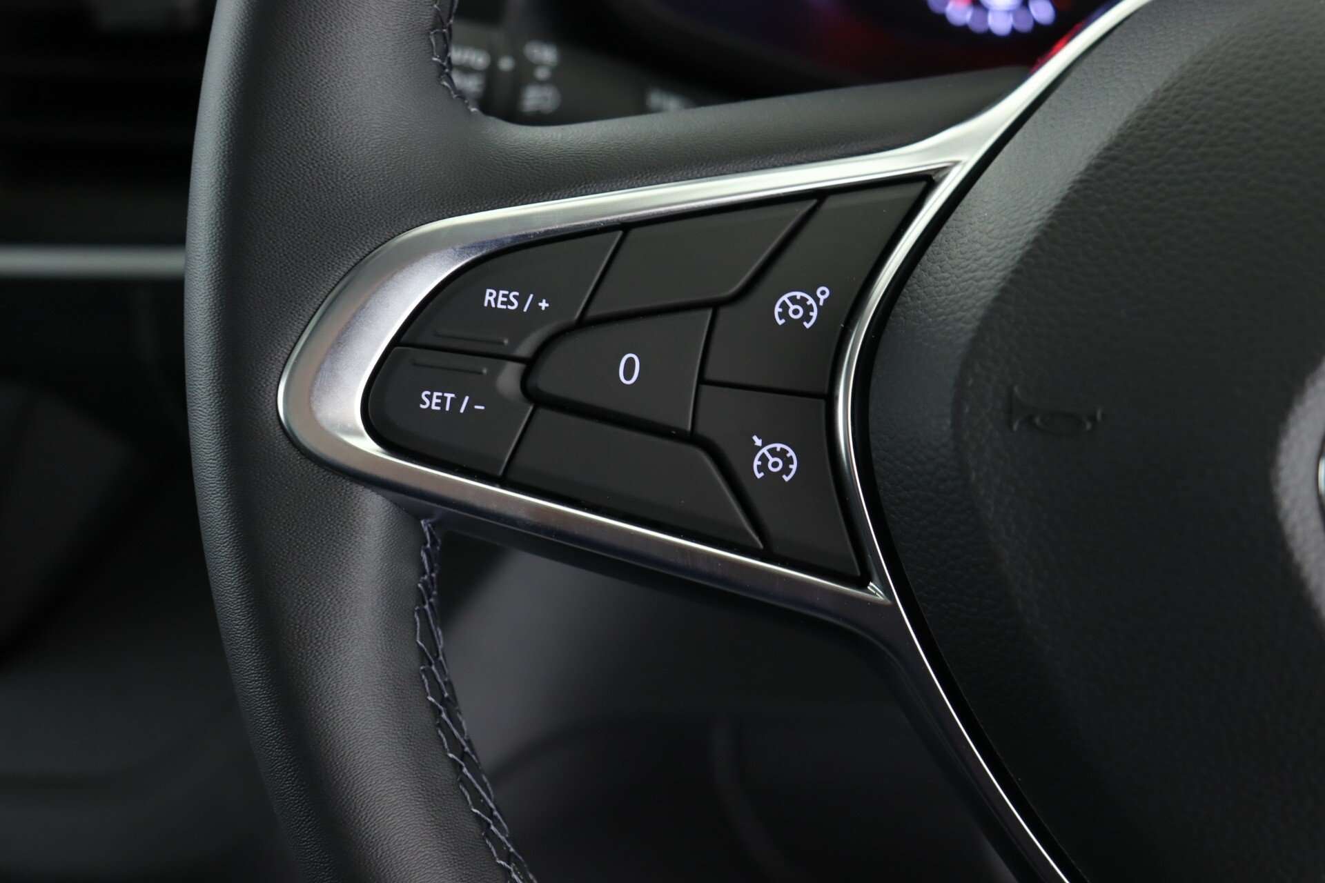 null RENAULT TRAFIC null RENAULT TRAFIC