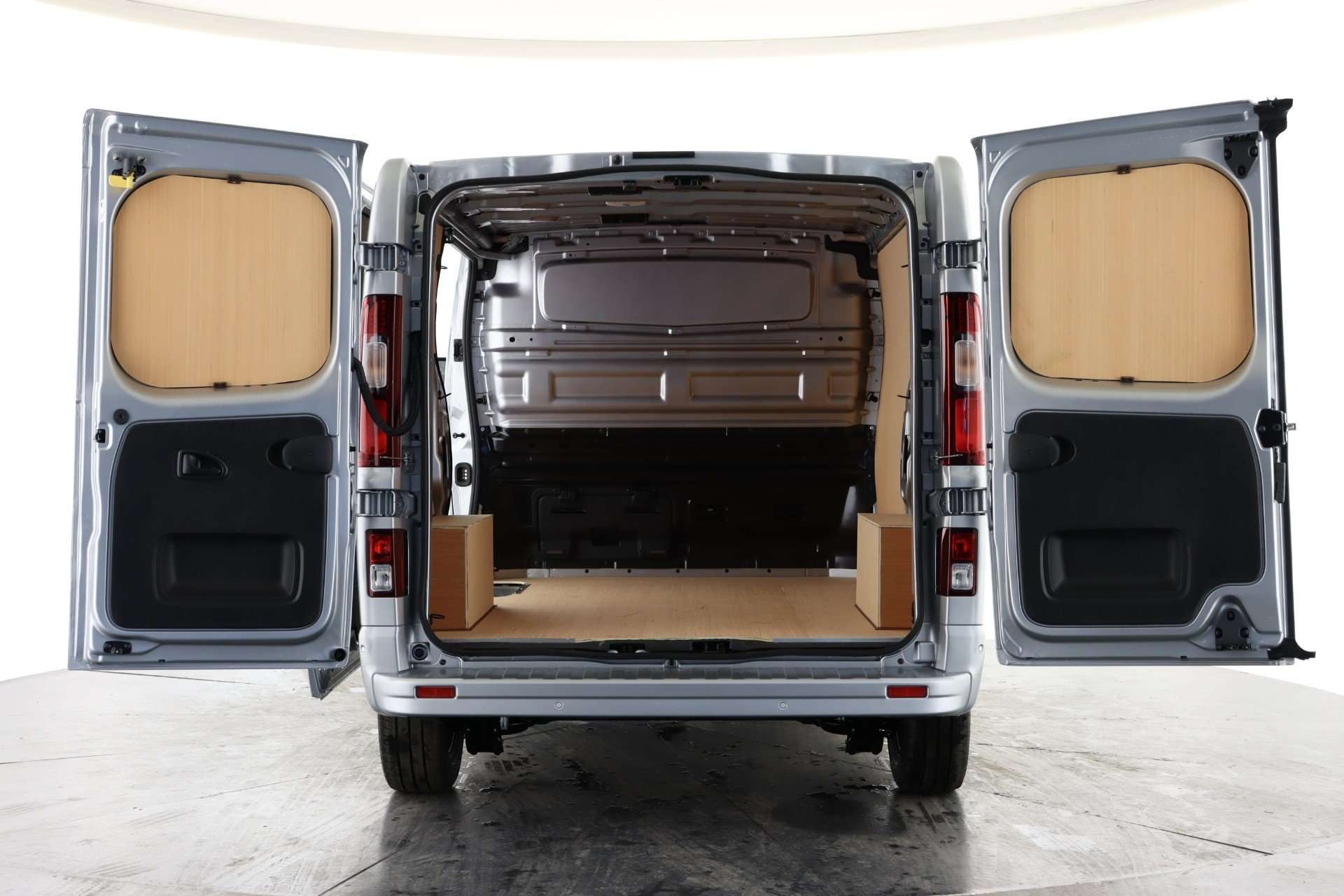 A null RENAULT TRAFIC SL28 Blue dCi 150 Sport+ Van A null RENAULT TRAFIC SL28 Blue dCi 150 Sport+ Van