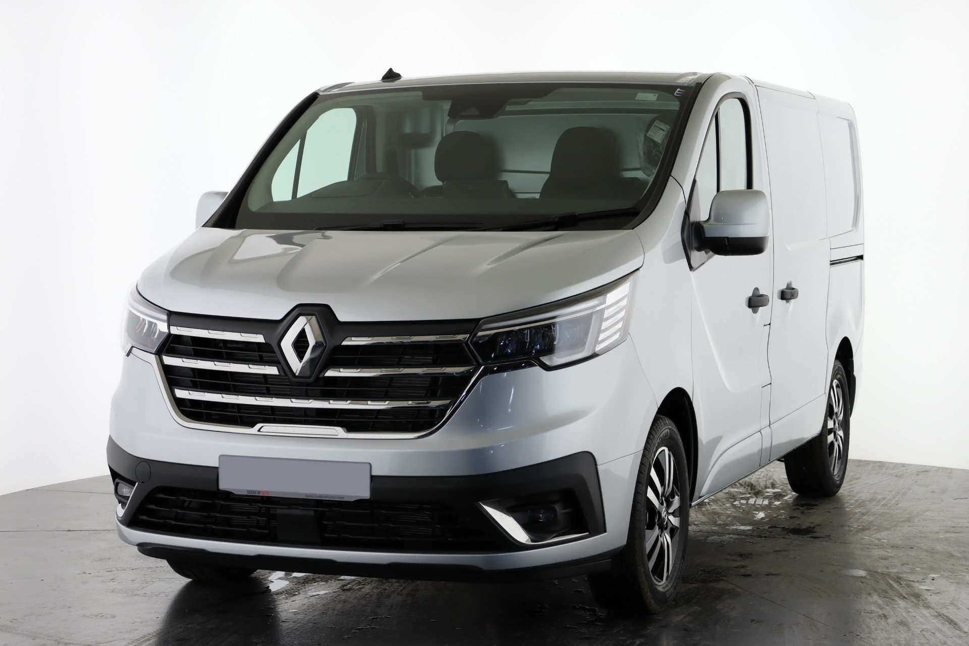 null RENAULT TRAFIC null RENAULT TRAFIC