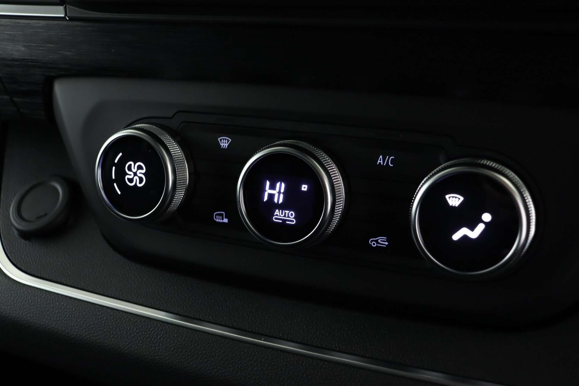 null RENAULT TRAFIC null RENAULT TRAFIC