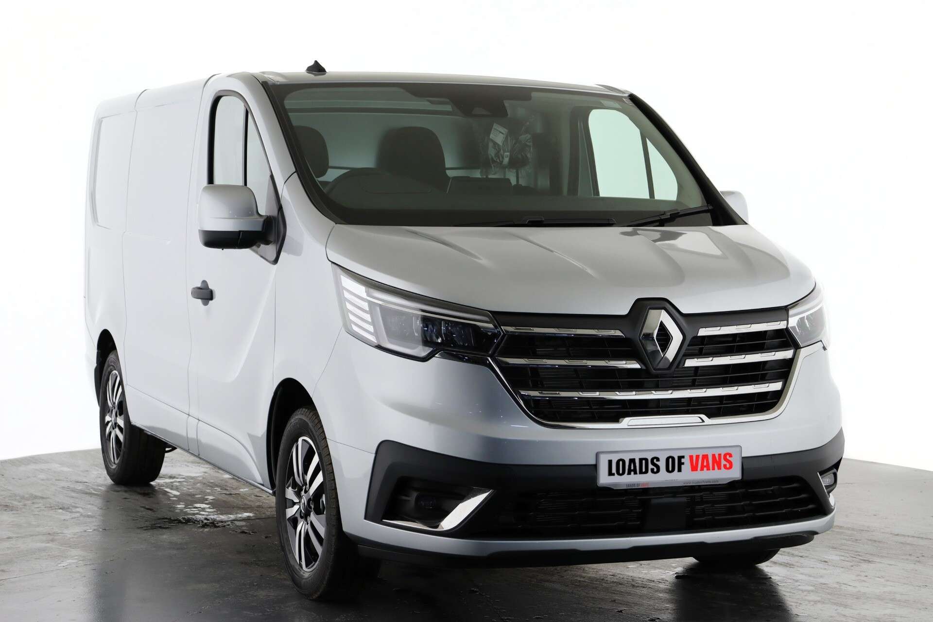 A null RENAULT TRAFIC SL28 Blue dCi 150 Sport+ Van A null RENAULT TRAFIC SL28 Blue dCi 150 Sport+ Van
