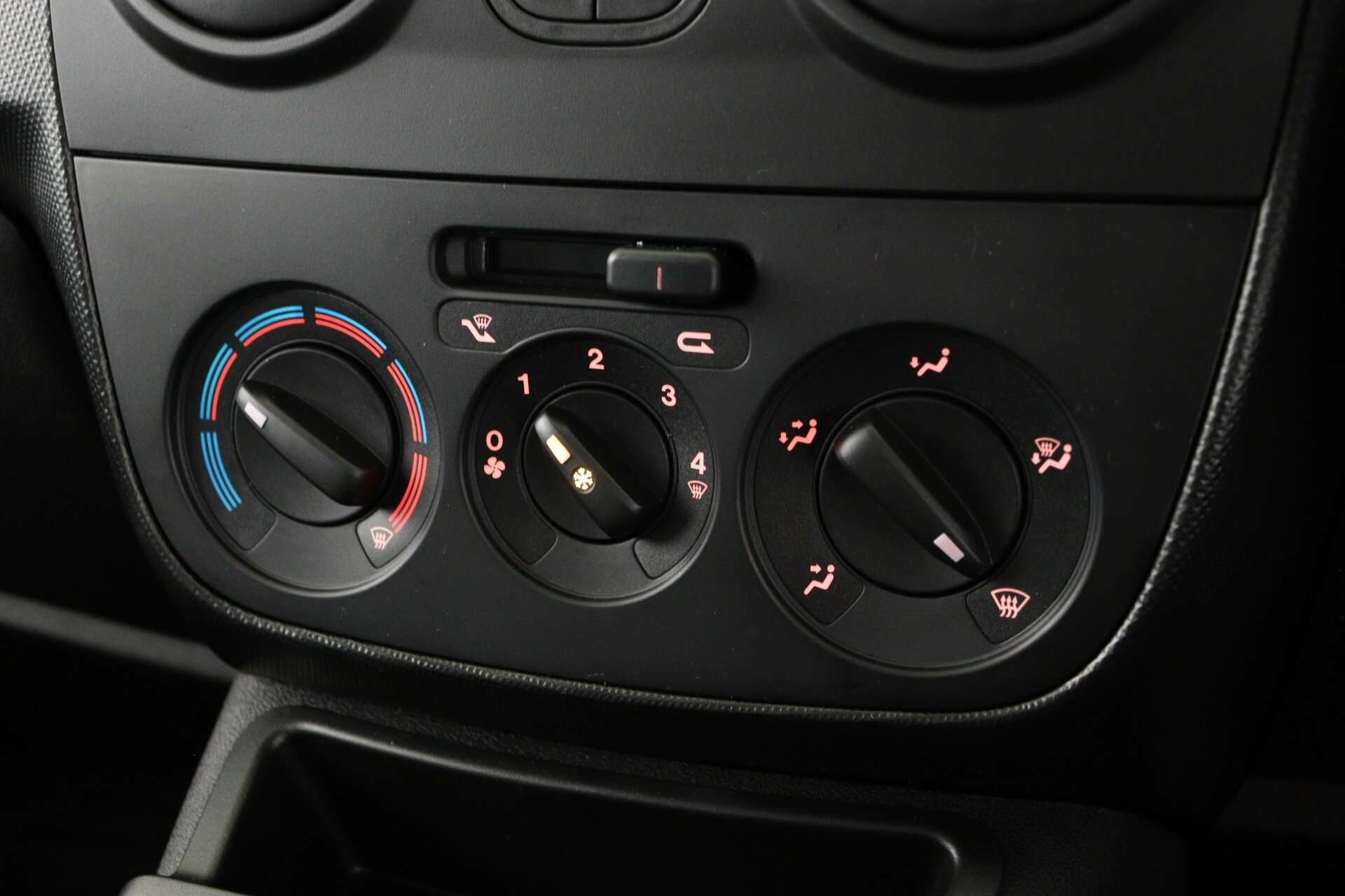 null FIAT FIORINO null FIAT FIORINO