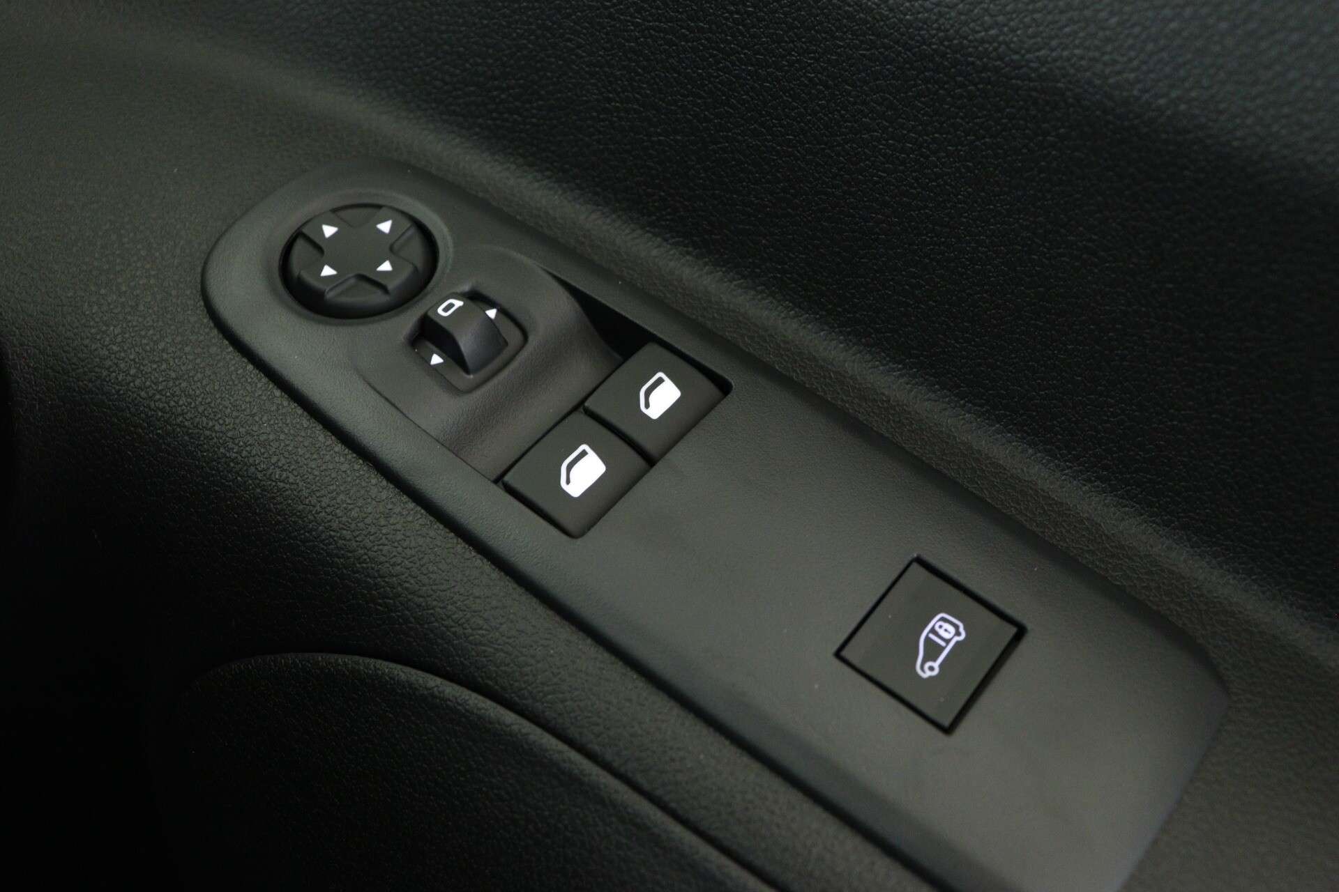 null PEUGEOT PARTNER null PEUGEOT PARTNER