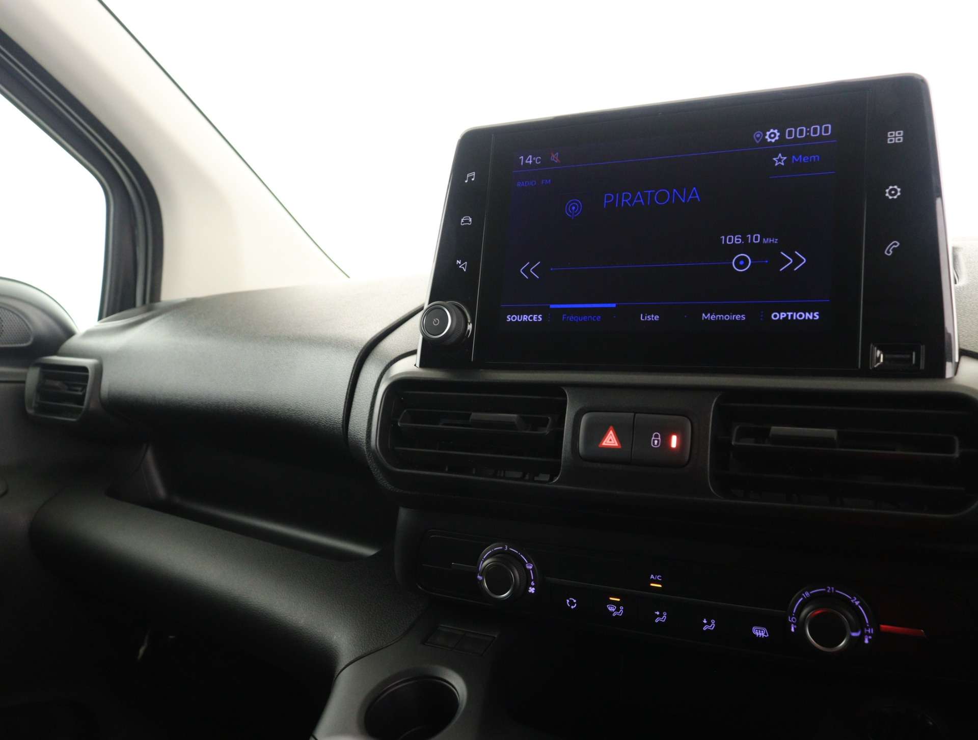 null PEUGEOT PARTNER null PEUGEOT PARTNER