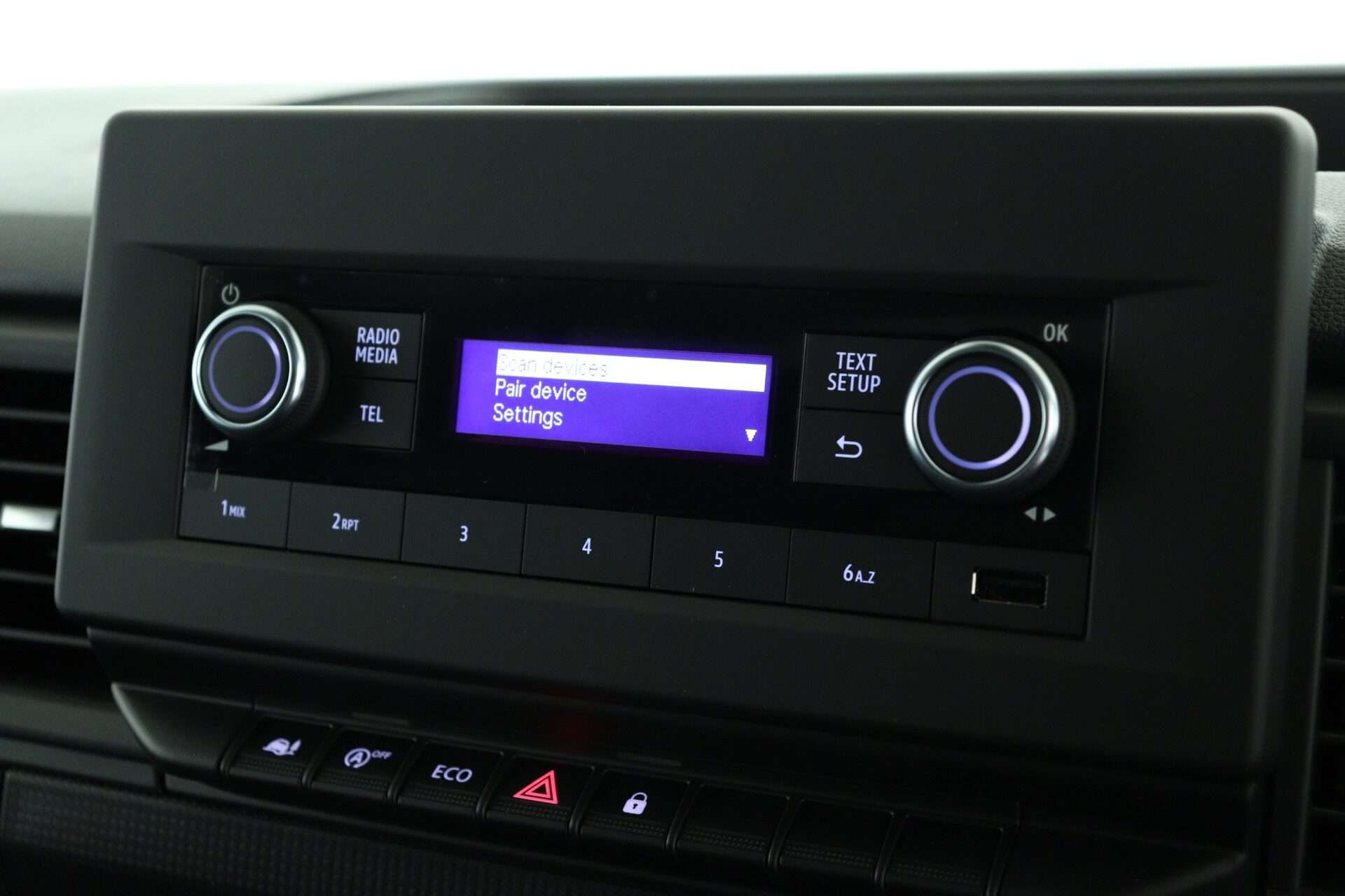 null RENAULT TRAFIC null RENAULT TRAFIC