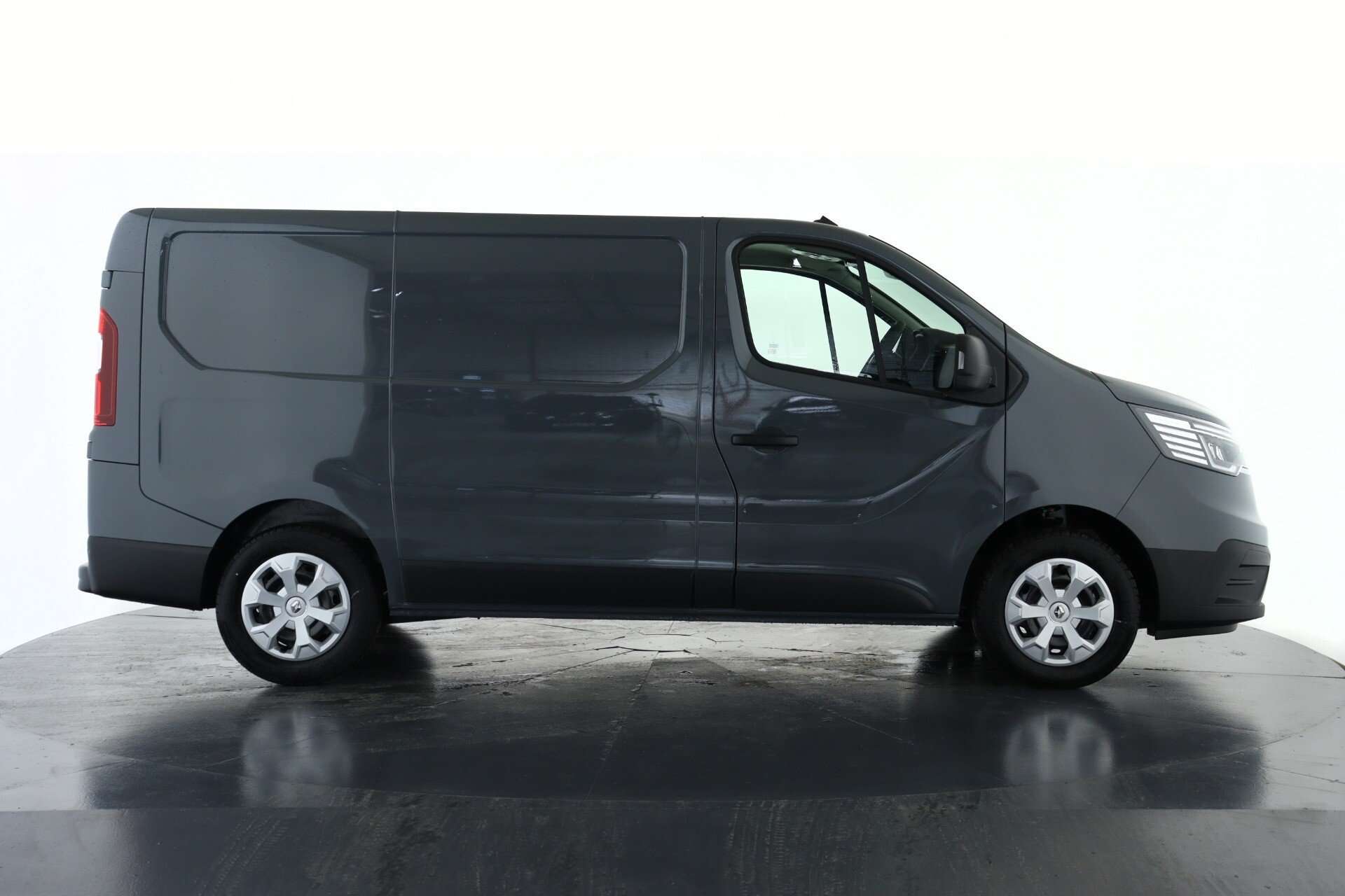null RENAULT TRAFIC null RENAULT TRAFIC