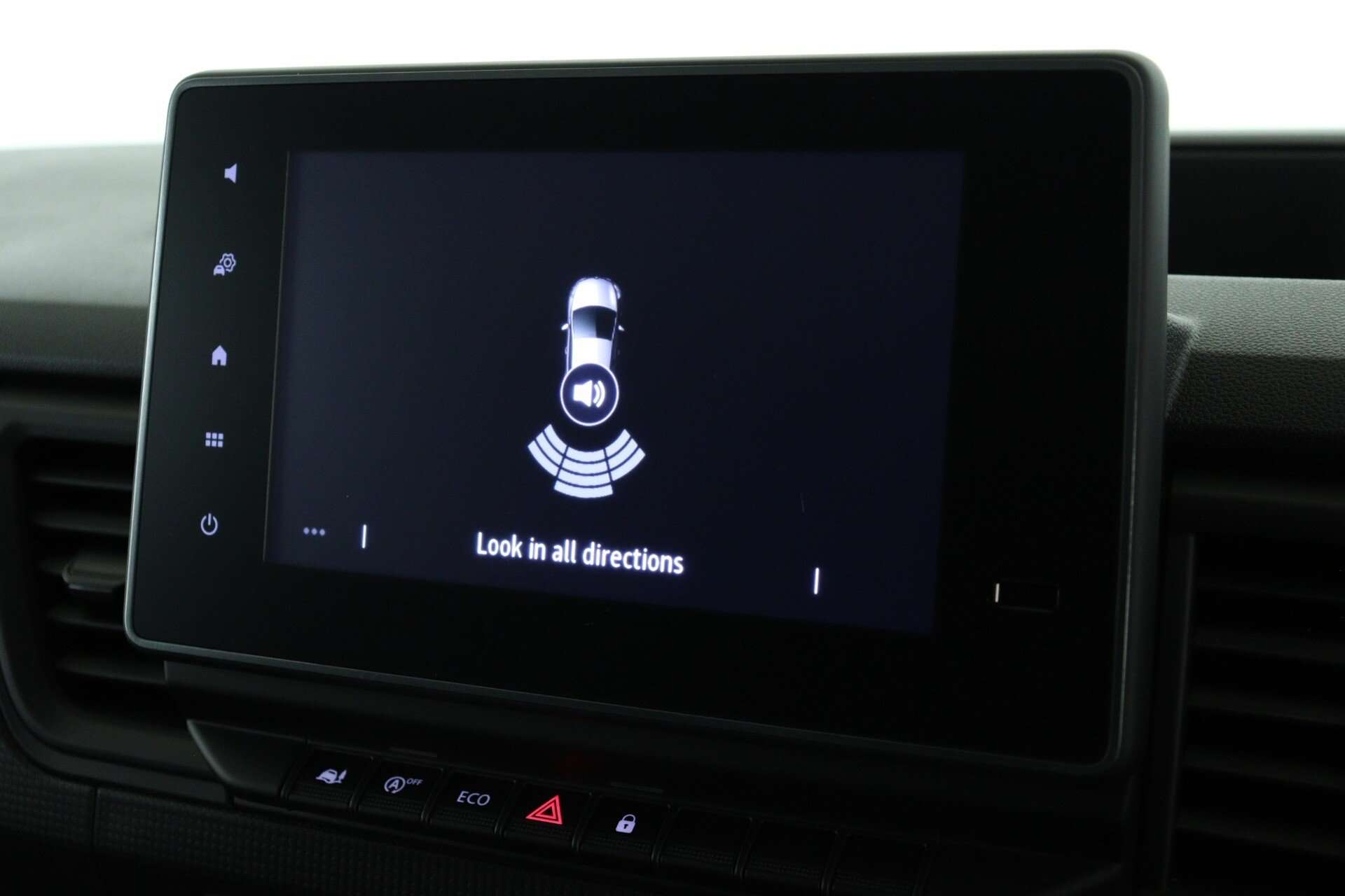 null RENAULT TRAFIC null RENAULT TRAFIC