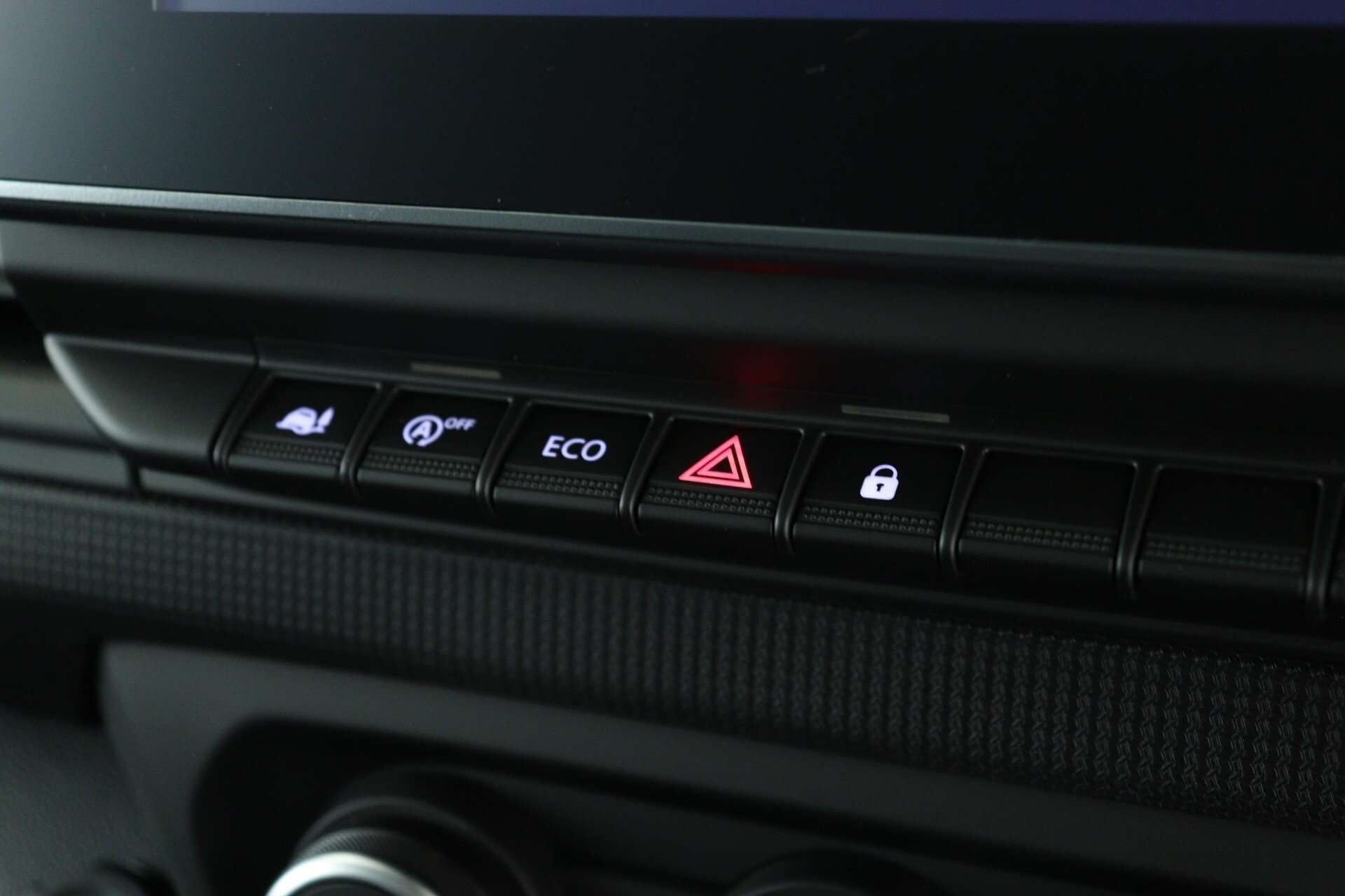 null RENAULT TRAFIC null RENAULT TRAFIC