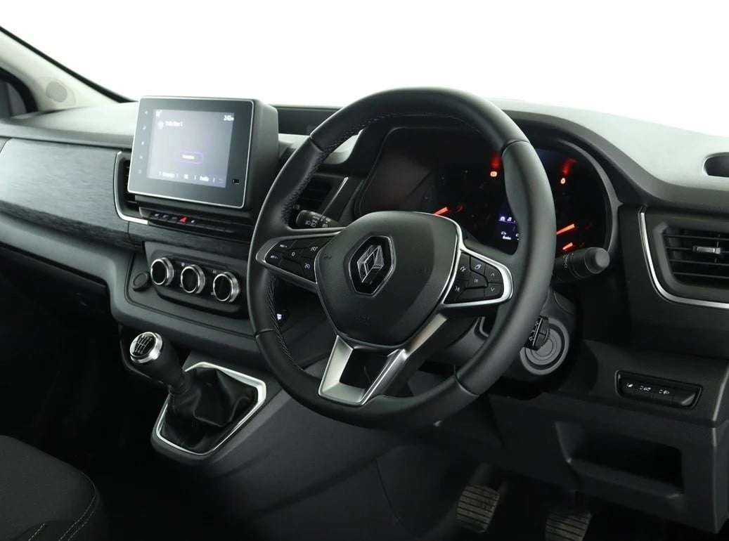 null RENAULT TRAFIC null RENAULT TRAFIC