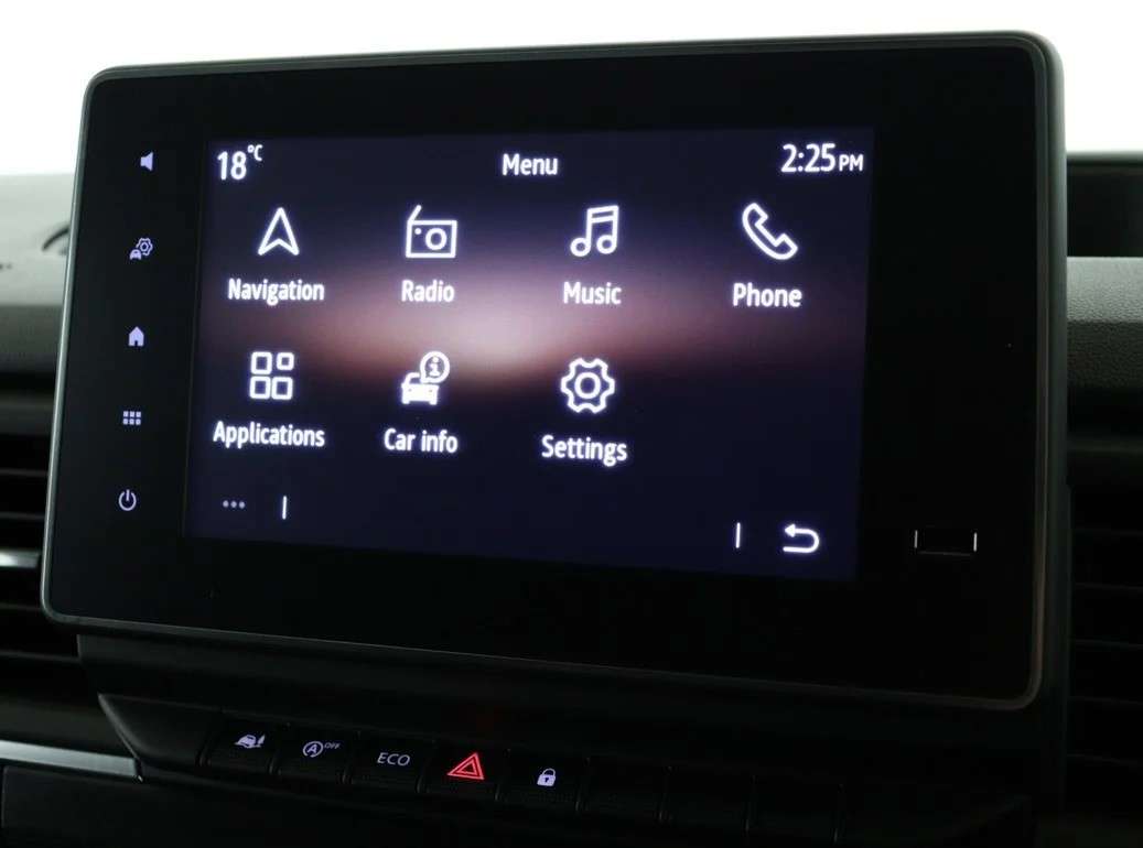 null RENAULT TRAFIC null RENAULT TRAFIC