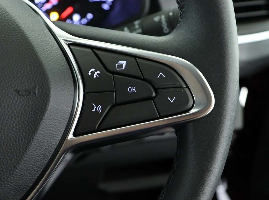 null RENAULT TRAFIC null RENAULT TRAFIC