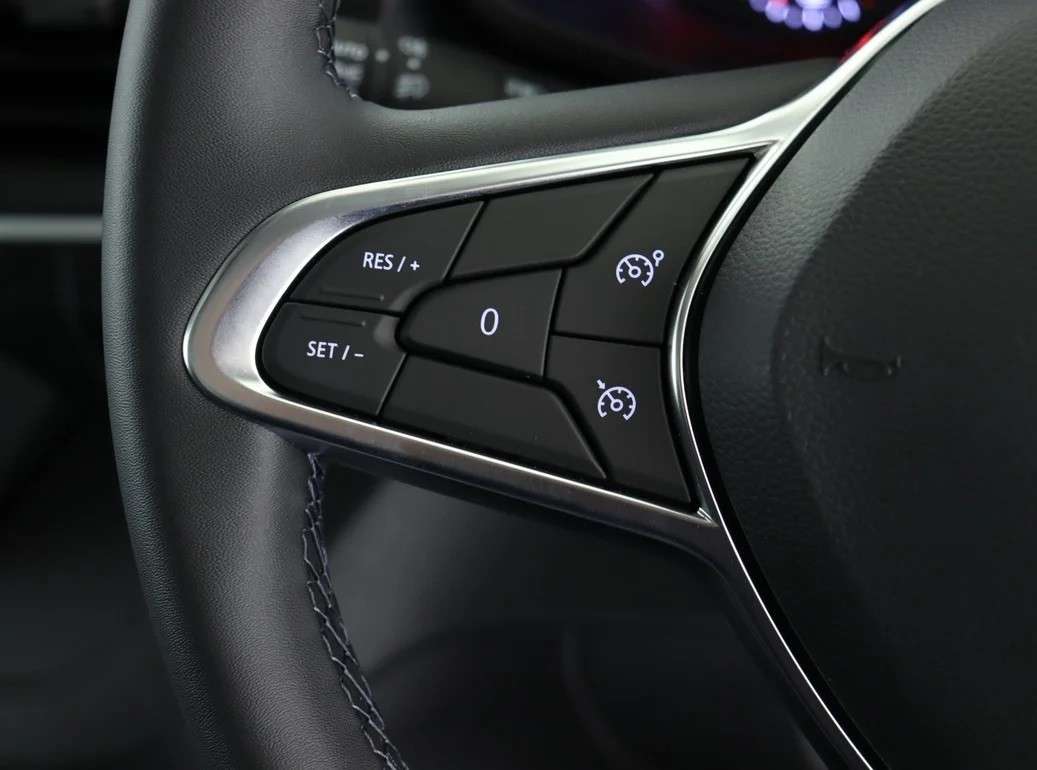 null RENAULT TRAFIC null RENAULT TRAFIC