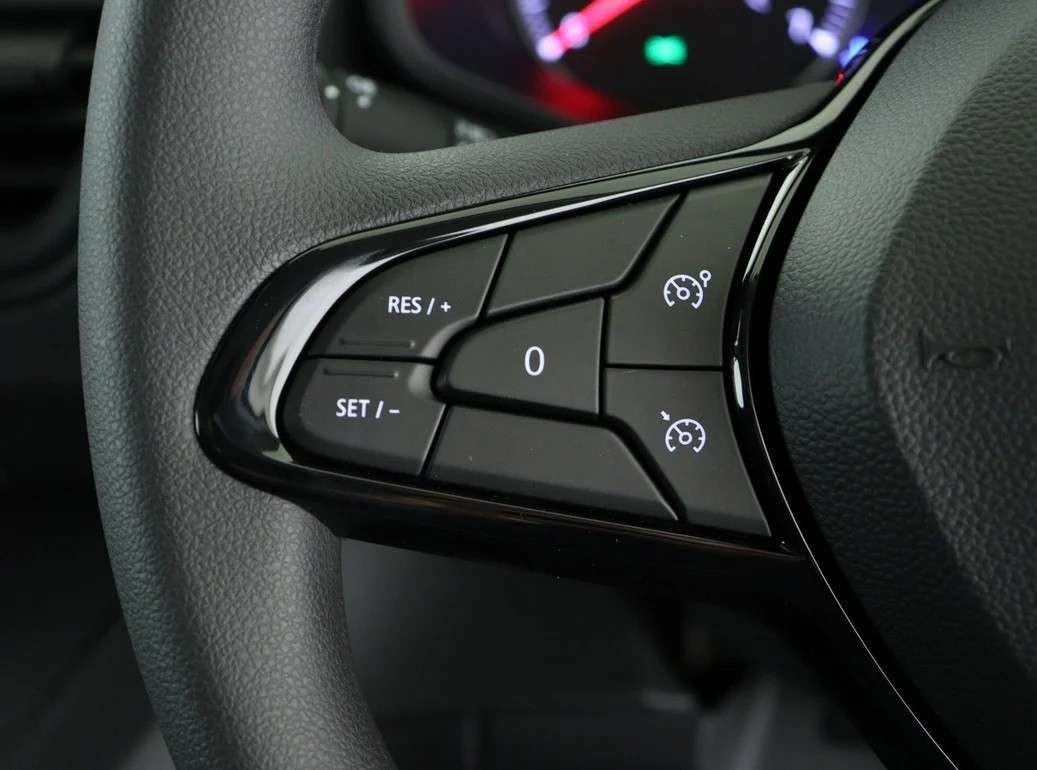 null RENAULT TRAFIC null RENAULT TRAFIC