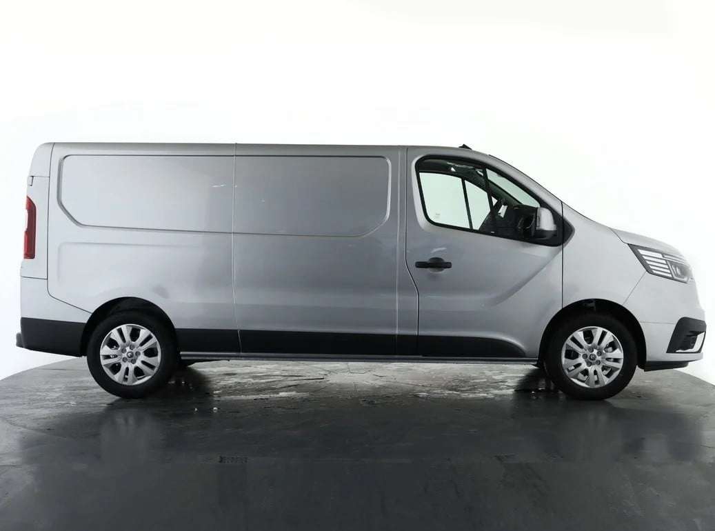 null RENAULT TRAFIC null RENAULT TRAFIC