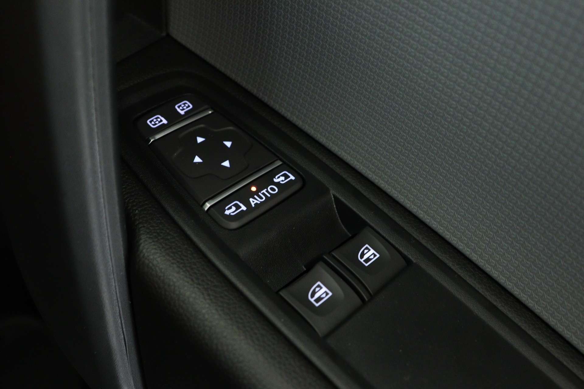 null NISSAN TOWNSTAR null NISSAN TOWNSTAR