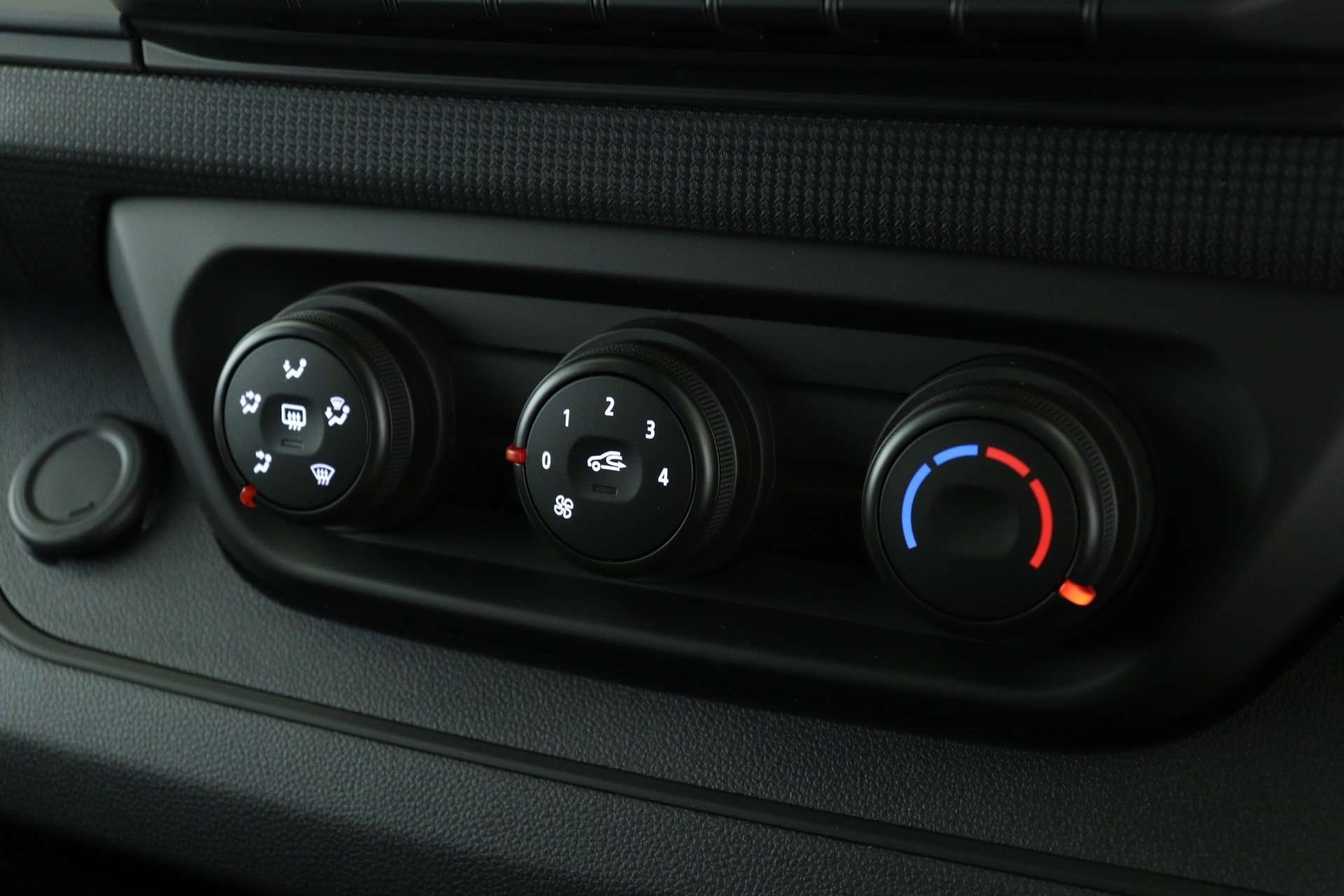 null RENAULT TRAFIC null RENAULT TRAFIC