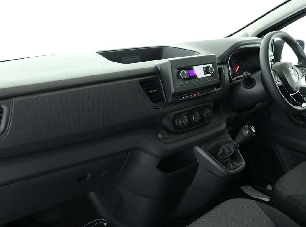 null RENAULT TRAFIC null RENAULT TRAFIC