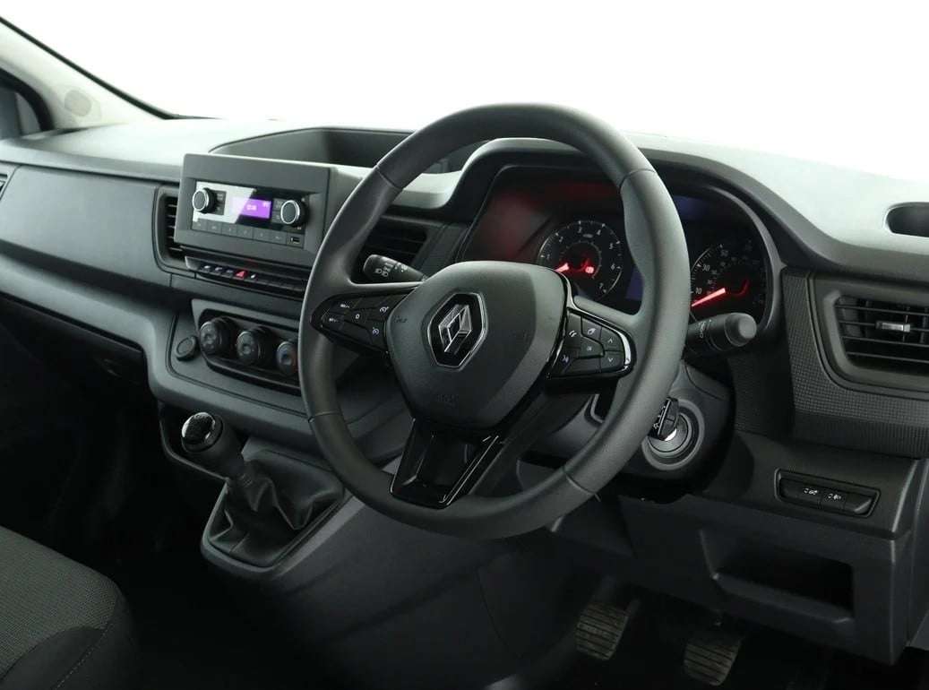 null RENAULT TRAFIC null RENAULT TRAFIC