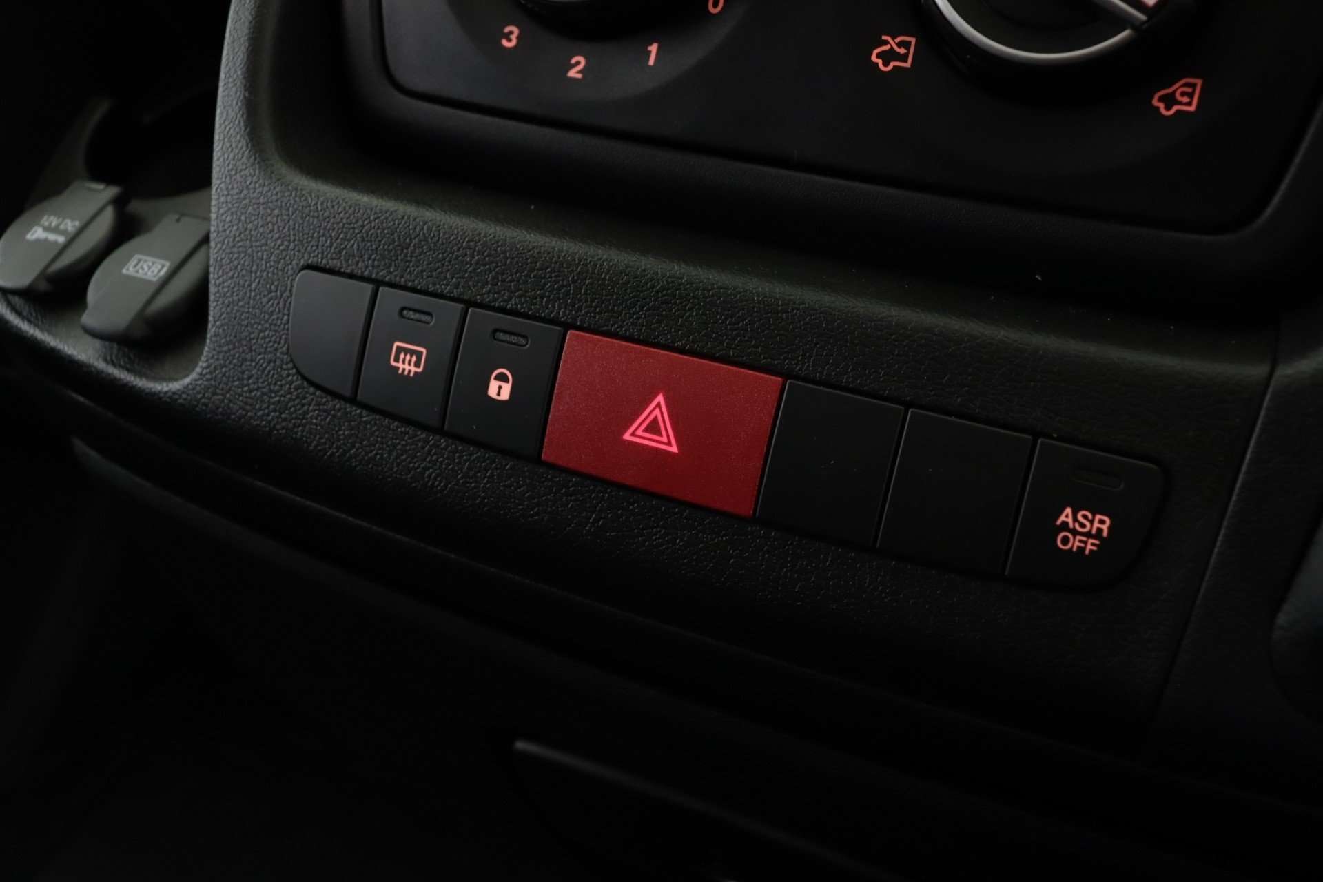 null CITROEN RELAY null CITROEN RELAY