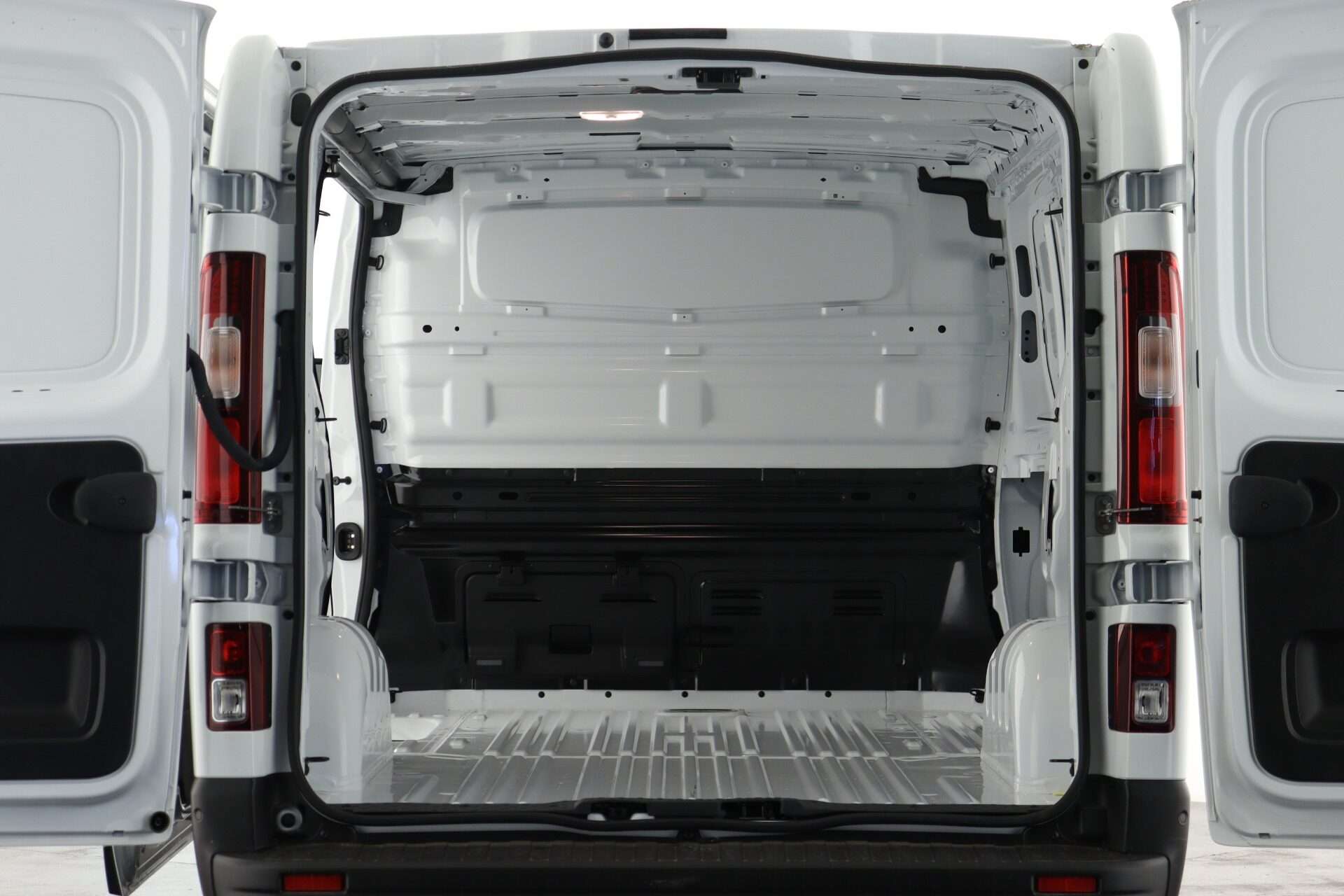 A null RENAULT TRAFIC SL30 E-Tech Advance RC Panel Van A null RENAULT TRAFIC SL30 E-Tech Advance RC Panel Van