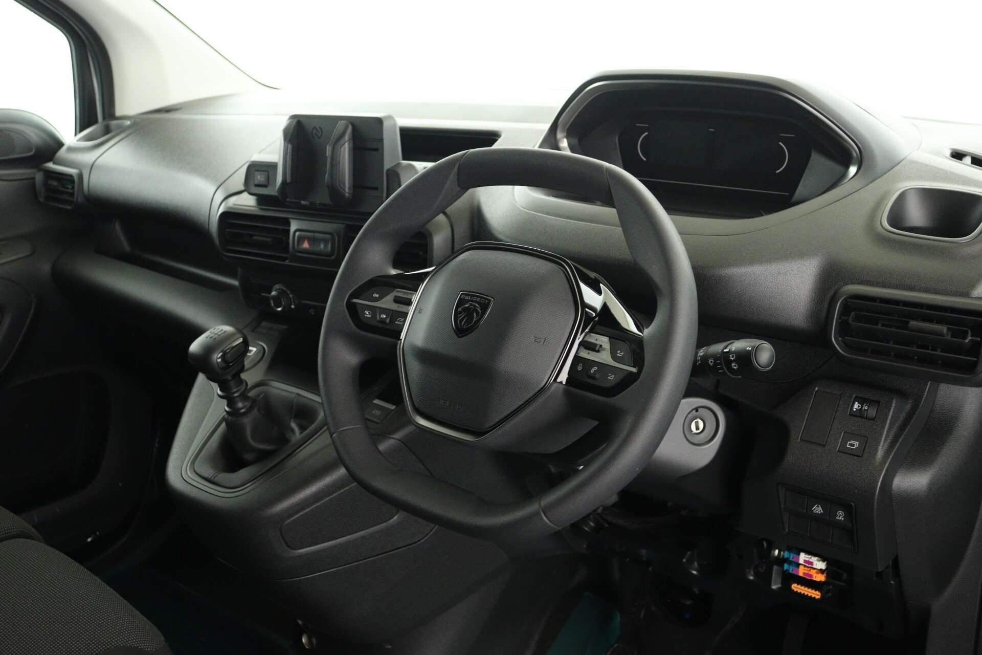 2024 PEUGEOT PARTNER 2024 PEUGEOT PARTNER