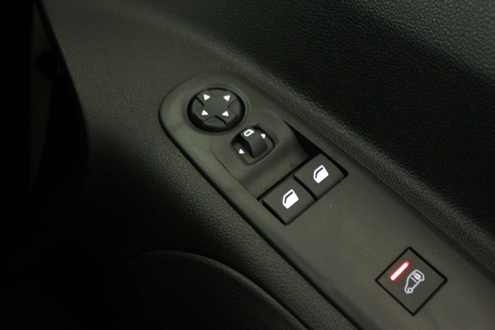 2024 PEUGEOT PARTNER 2024 PEUGEOT PARTNER