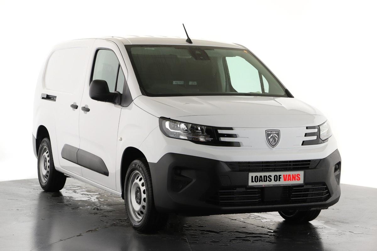 Check out this Peugeot Partner 2024 Diesel Manual