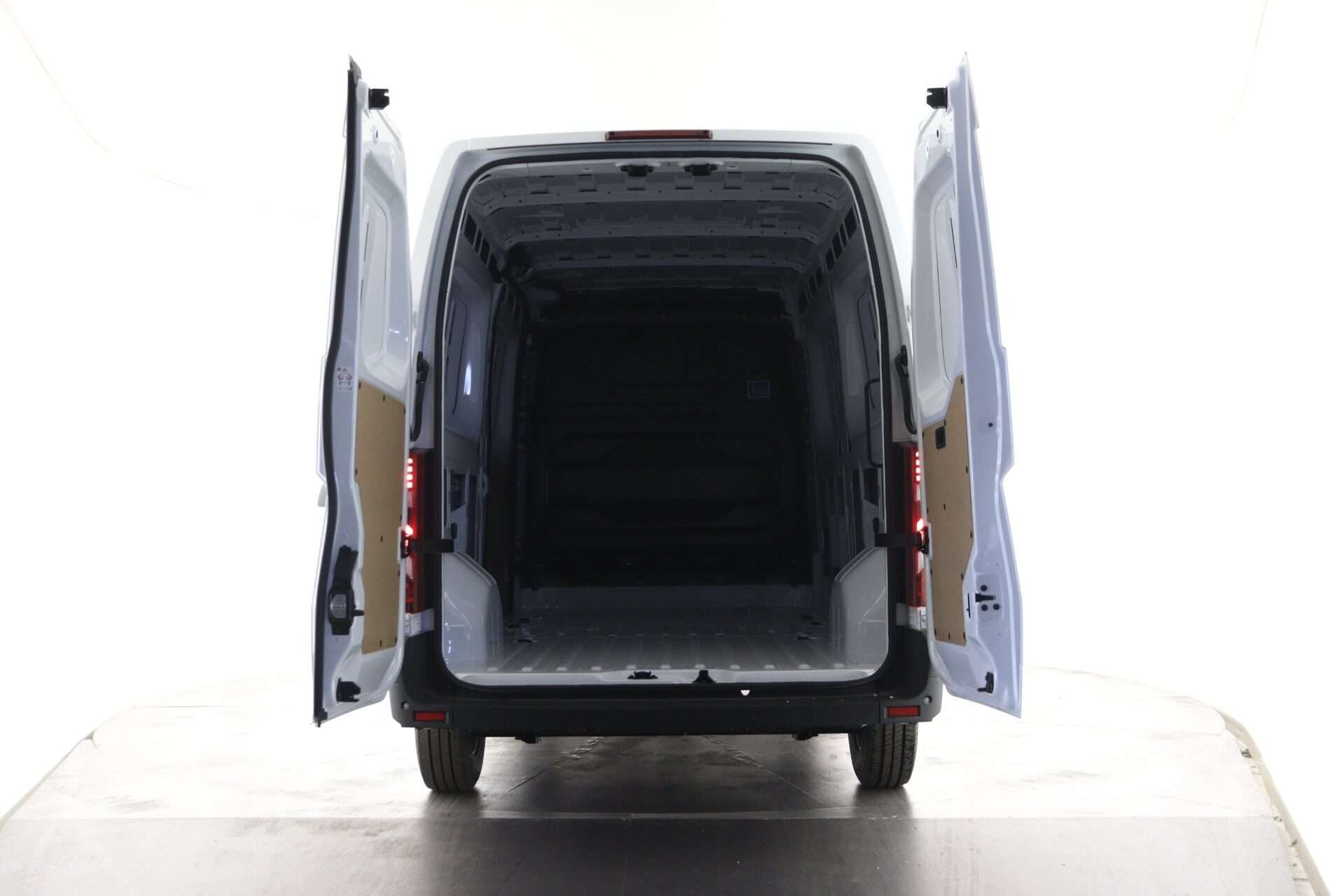 null RENAULT MASTER null RENAULT MASTER