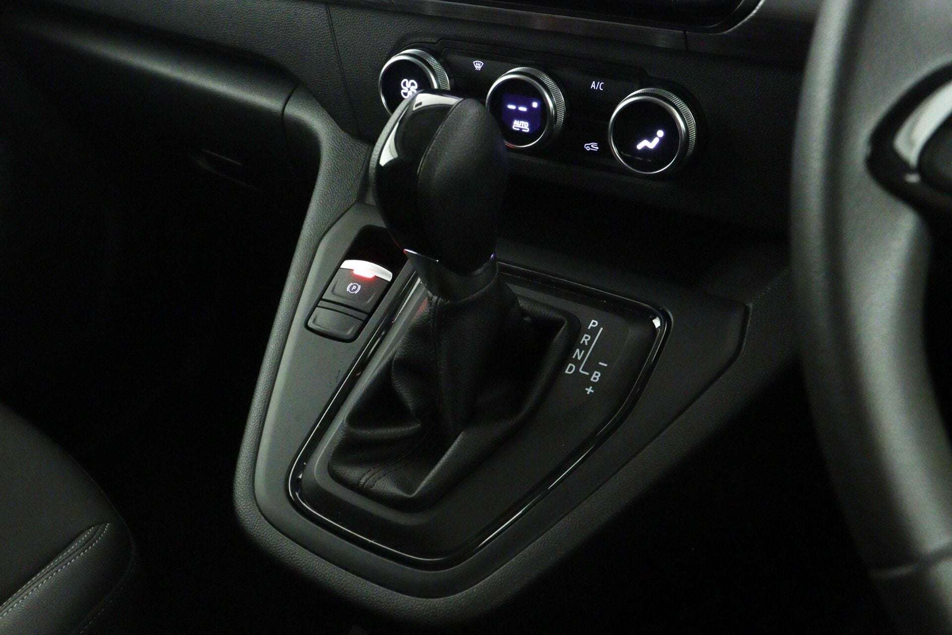 null RENAULT KANGOO null RENAULT KANGOO