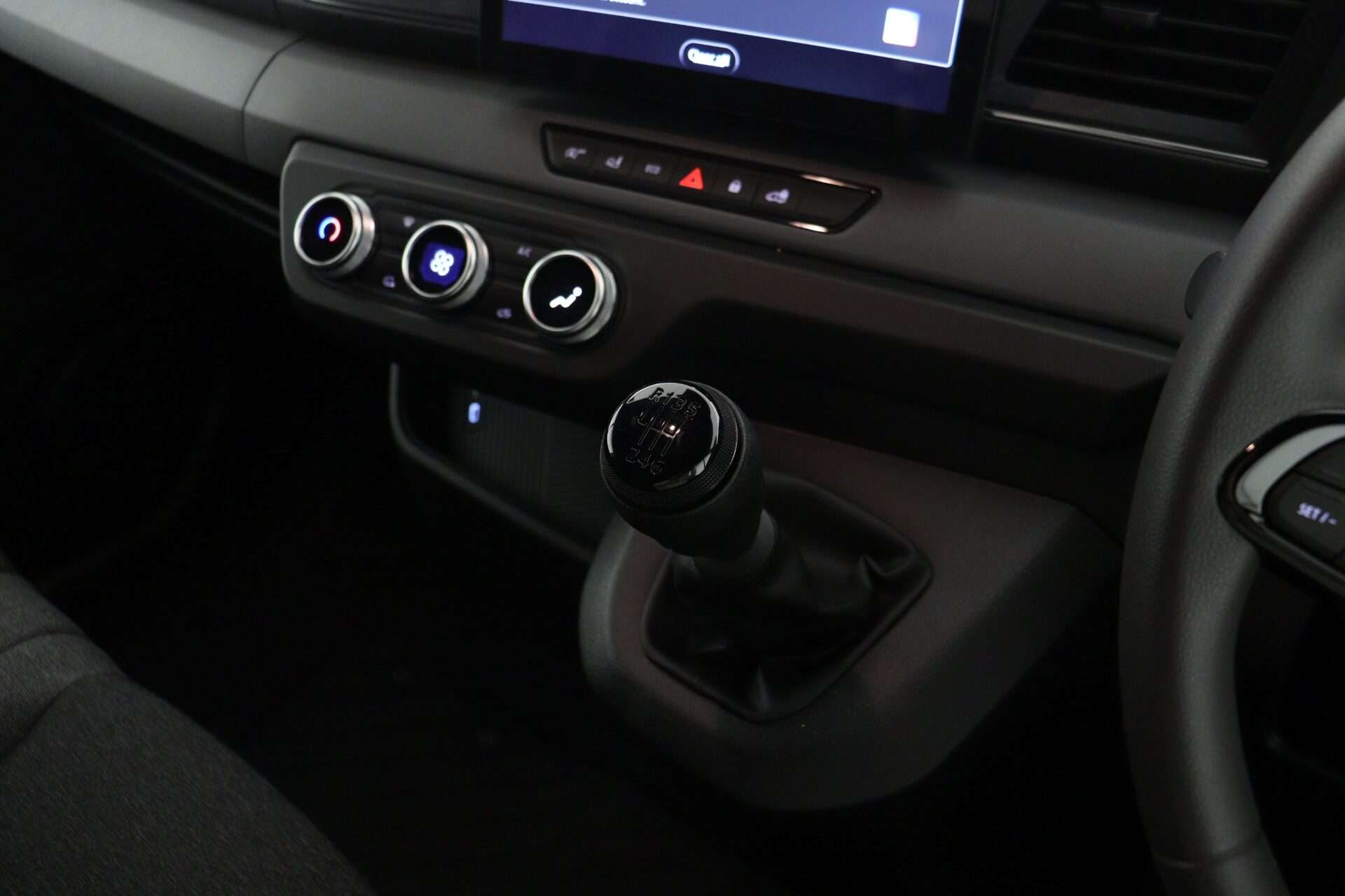 null RENAULT MASTER null RENAULT MASTER