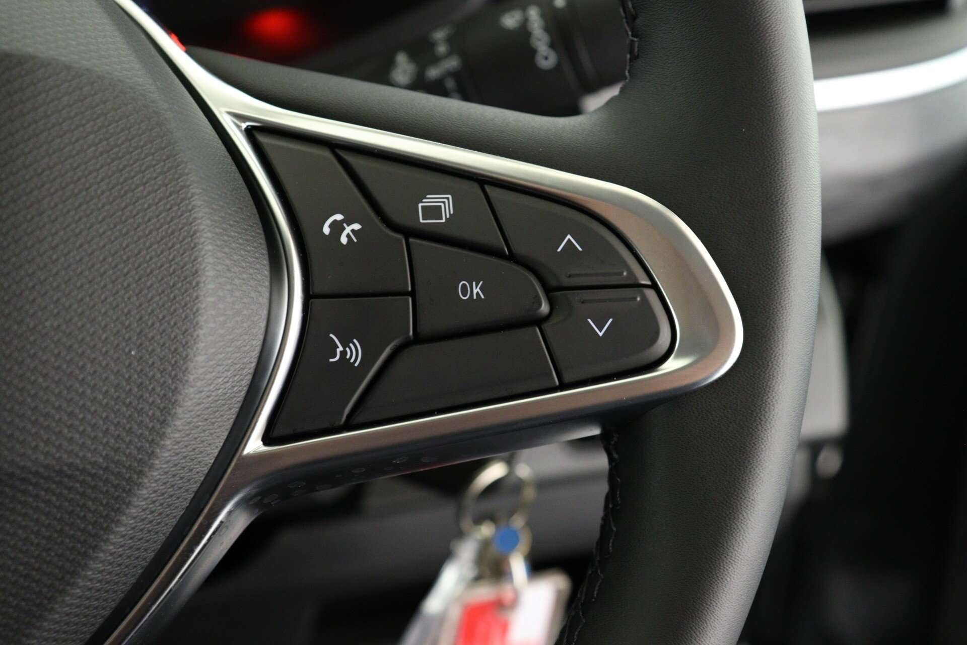 2025 RENAULT TRAFIC 2025 RENAULT TRAFIC