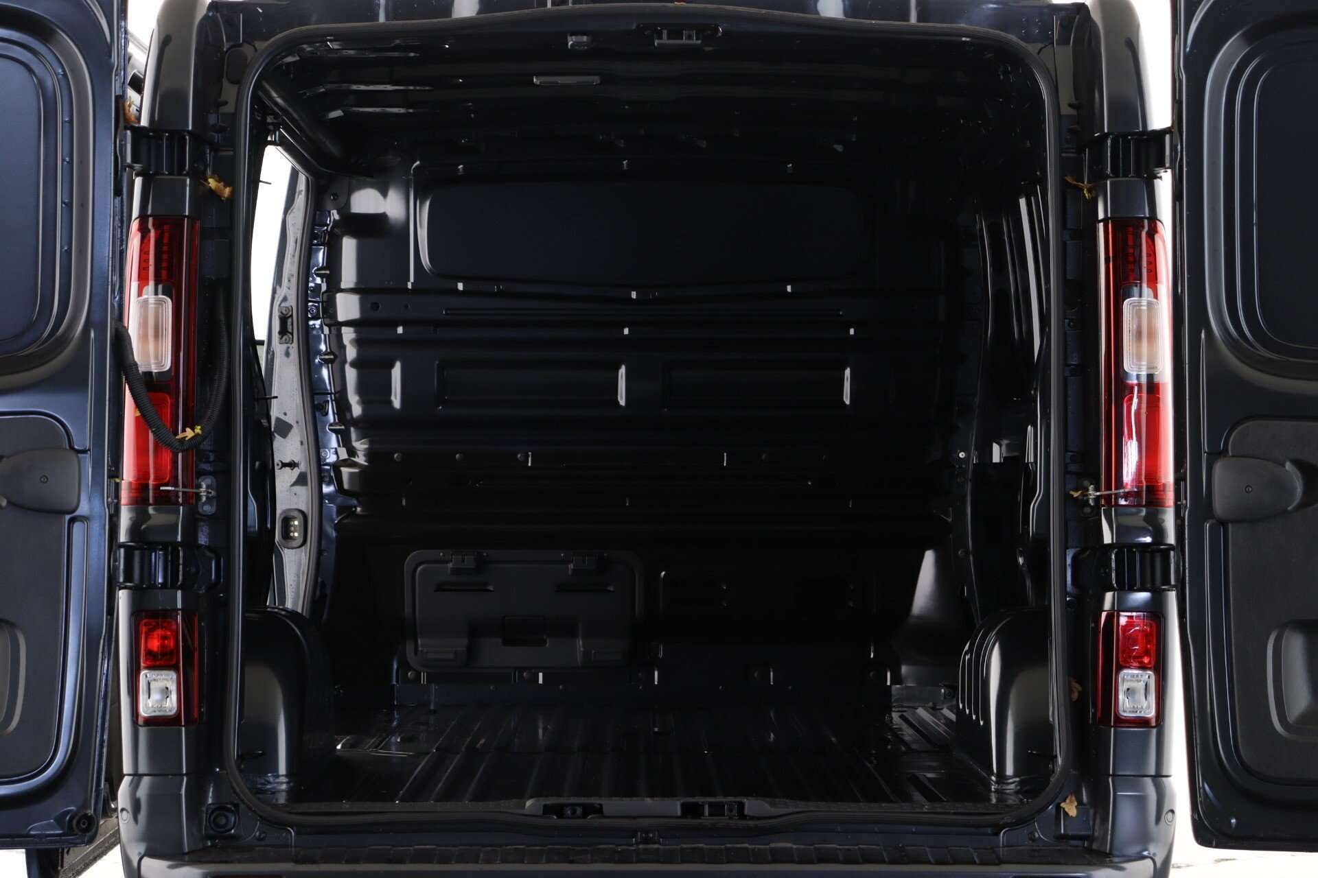 A 2025 RENAULT TRAFIC SL30 Blue dCi 150 Extra A 2025 RENAULT TRAFIC SL30 Blue dCi 150 Extra